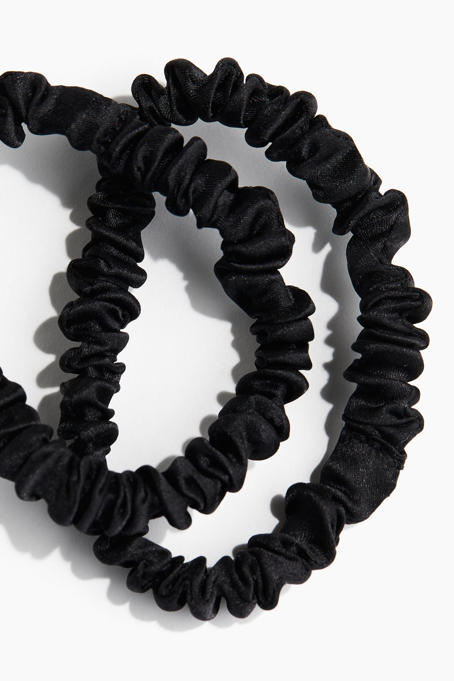 4-pack scrunchie i siden - Svart - 2