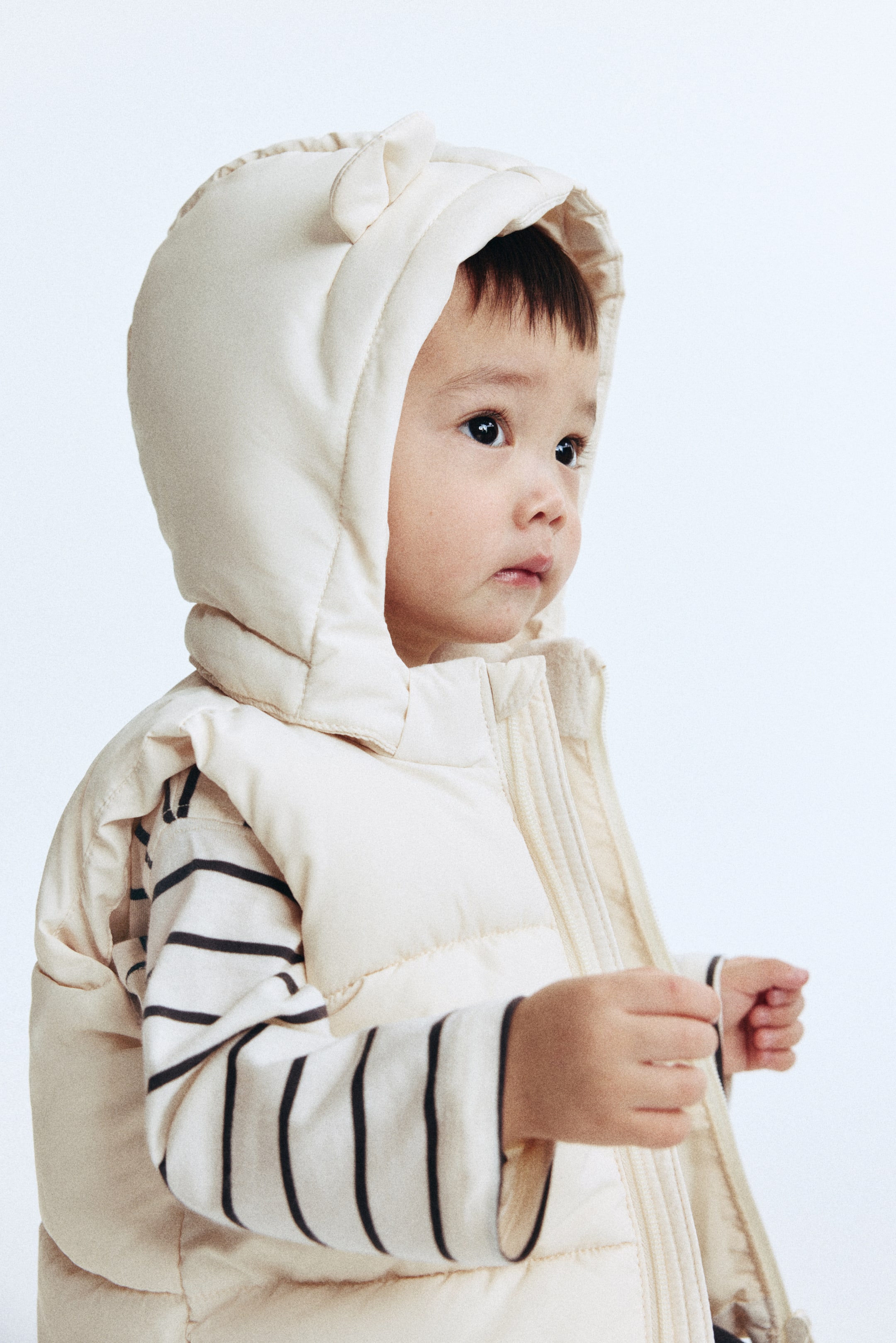 View larger image: Hooded puffer gilet - Cream - Kids | H&M GB 3