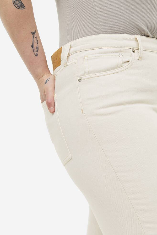 H&M+ Mom Ultra High Ankle Jeans - Cream - 5
