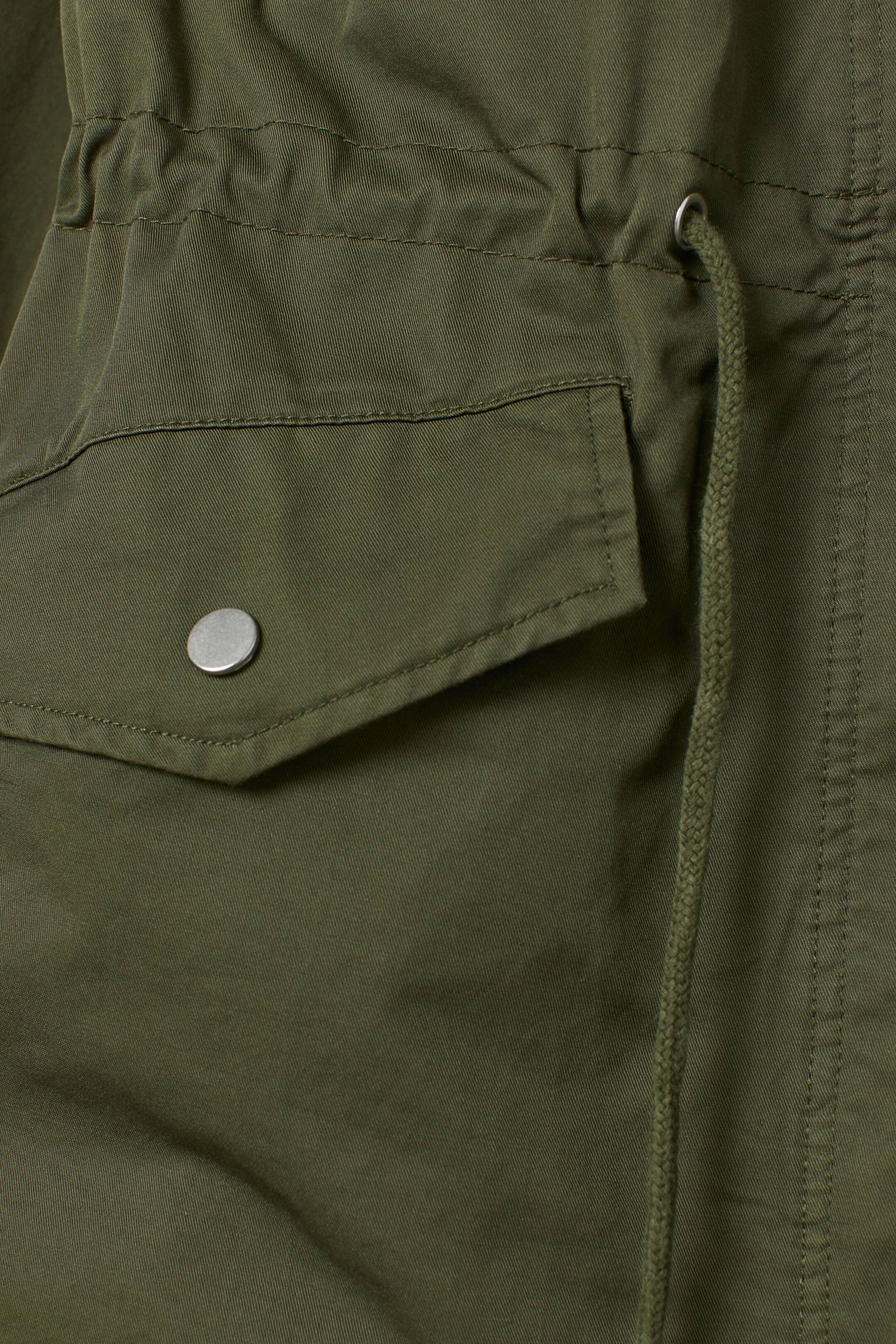 Προβολή μεγαλύτερης εικόνας: H&M+ Padded parka - Dark khaki green - Ladies | H&M GR 2