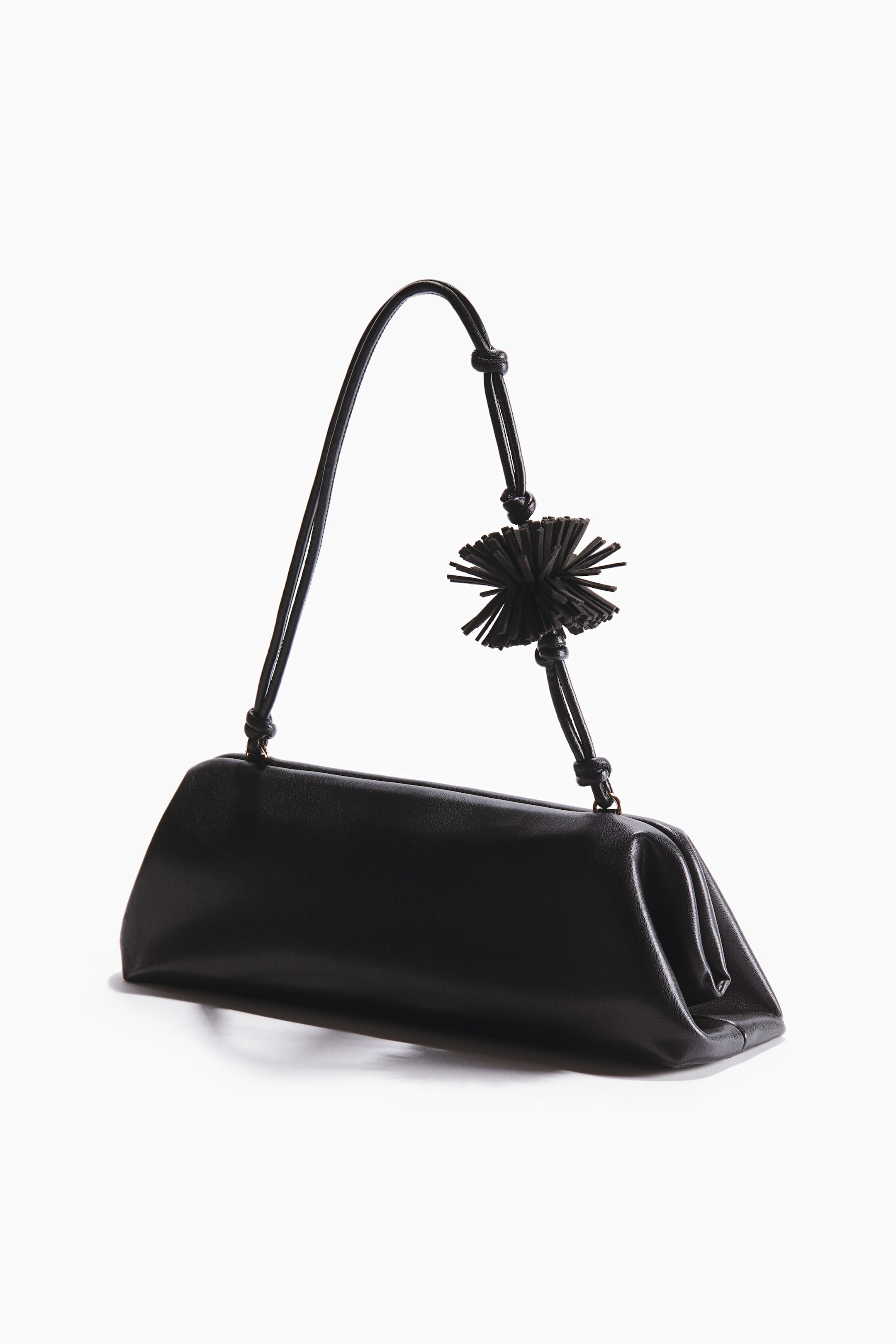 Sac porté épaule avec pompon décoratif