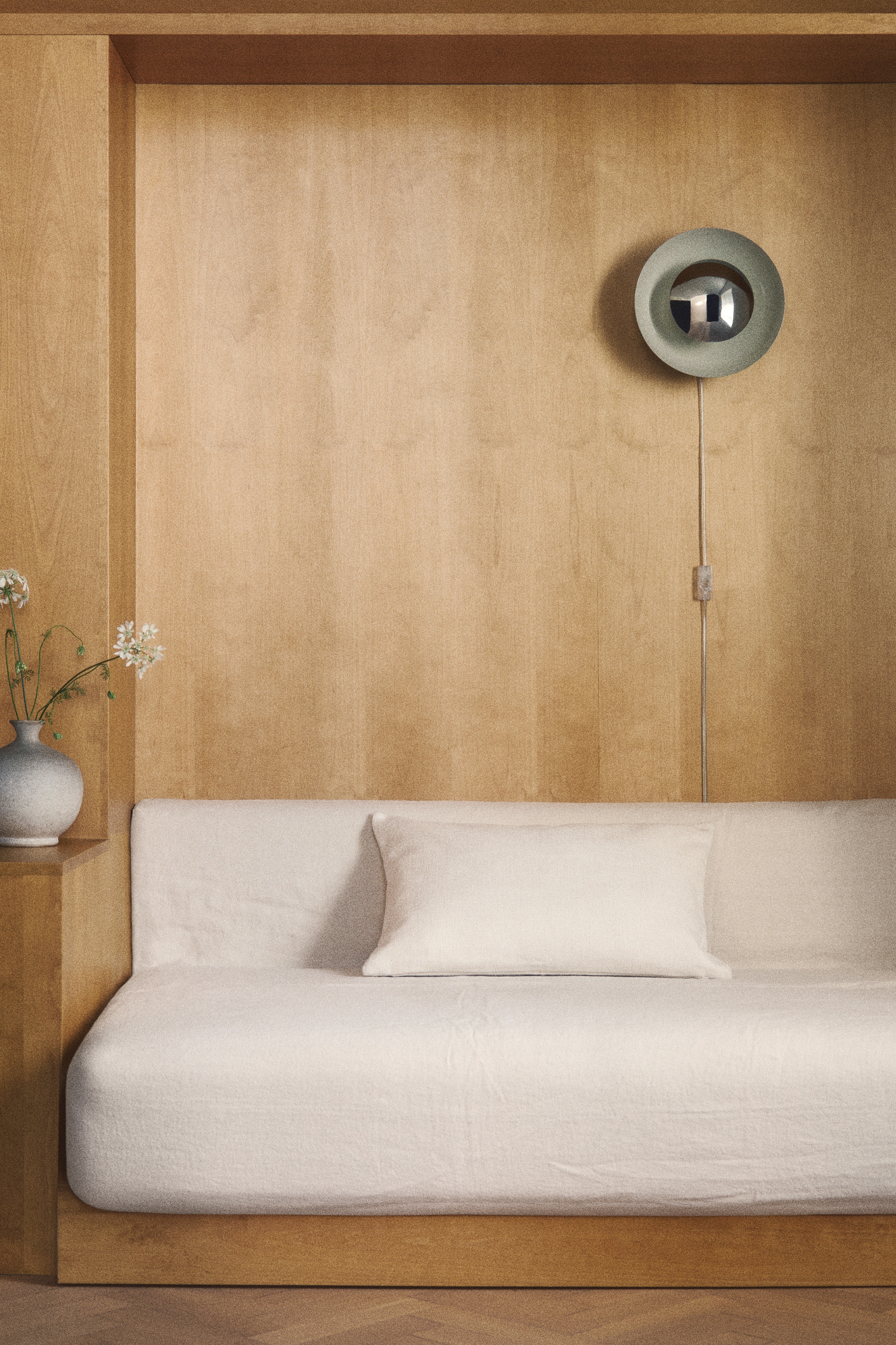 Lampe murale en métal - Beige clair/argenté