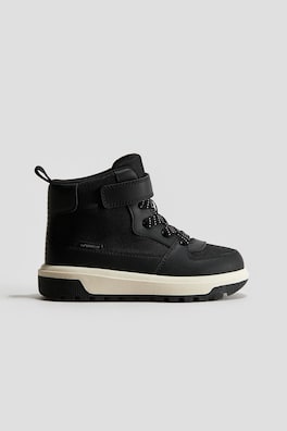 Vattentäta sneakers
