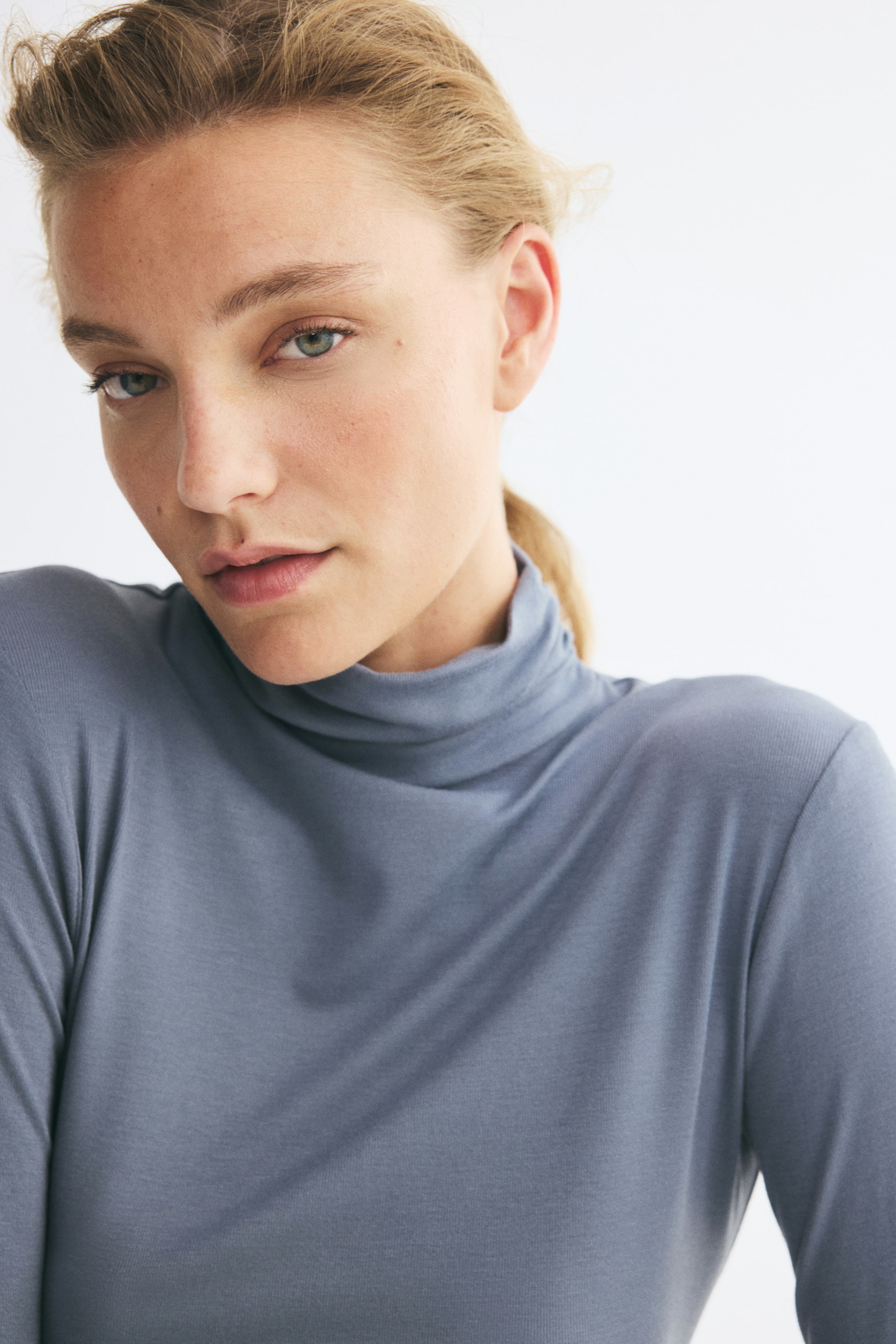 Long-Sleeved Mock Turtleneck Top