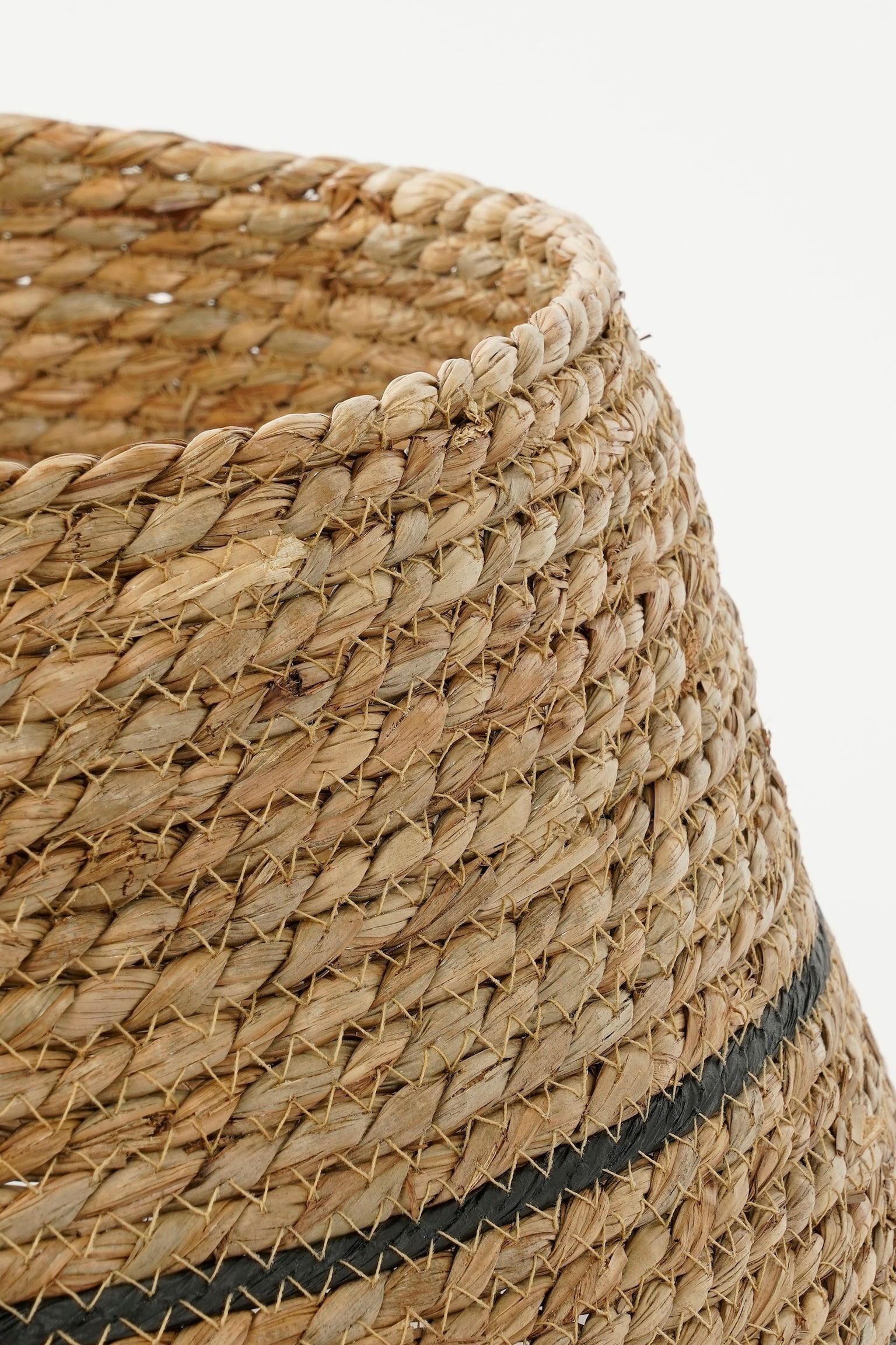 Juletræsskørt I Søgræs - Brun, Sort/Grøn - 4