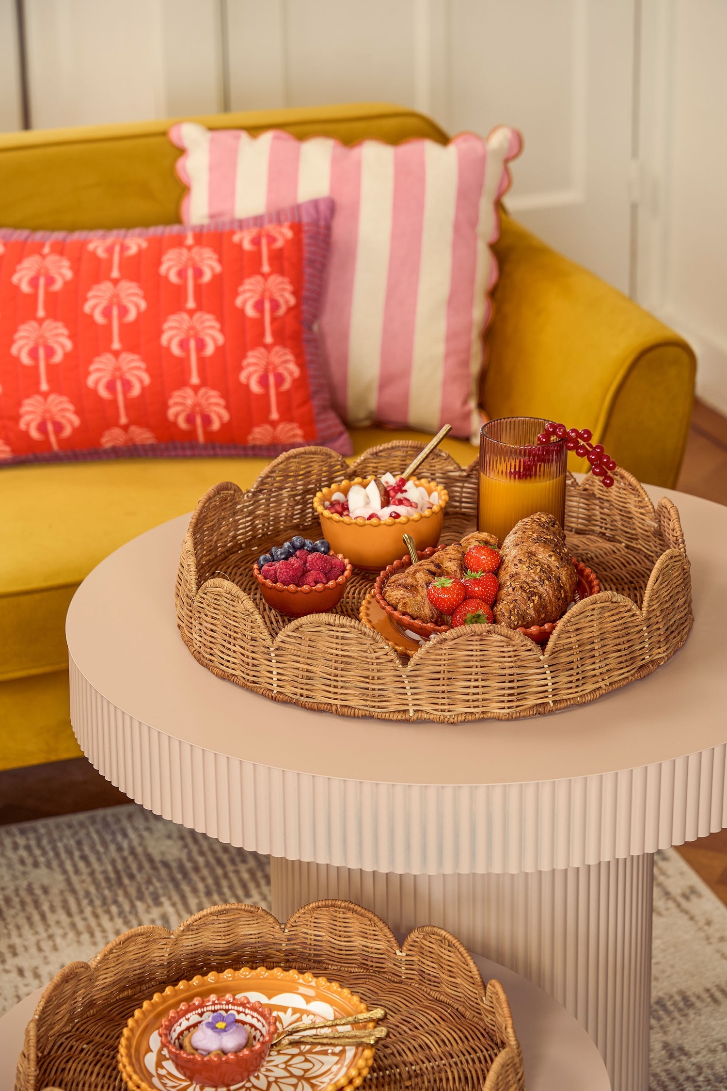 Set Aus 2 Rattan-tabletts - Hellbraun