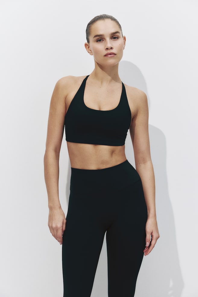 SculptMove™ Medium Support Sports bra - Black/Brown/Navy blue/Ivory/Dark grey/Candy pink - 1