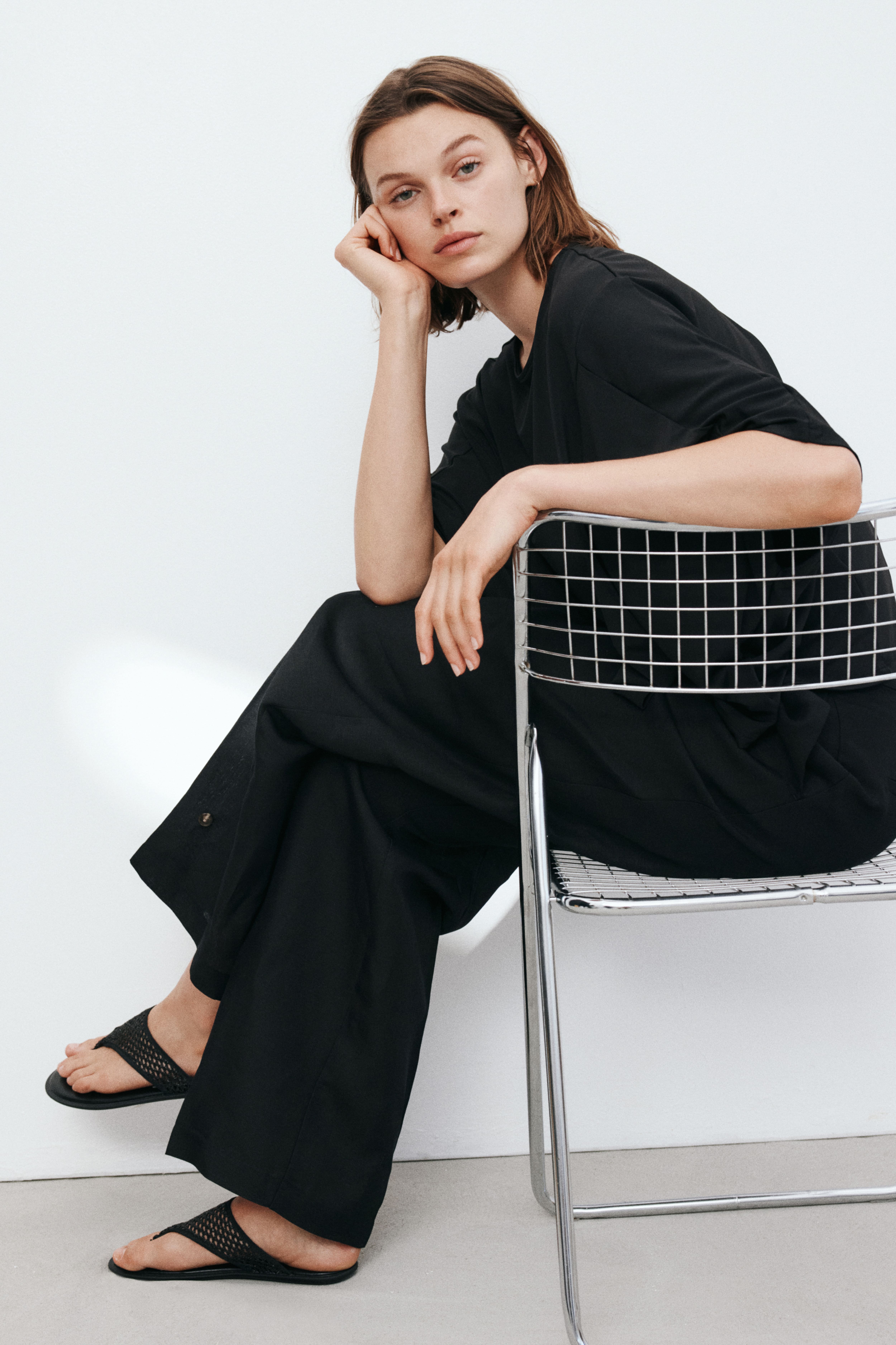 Linen-Blend Balloon-Leg Pants