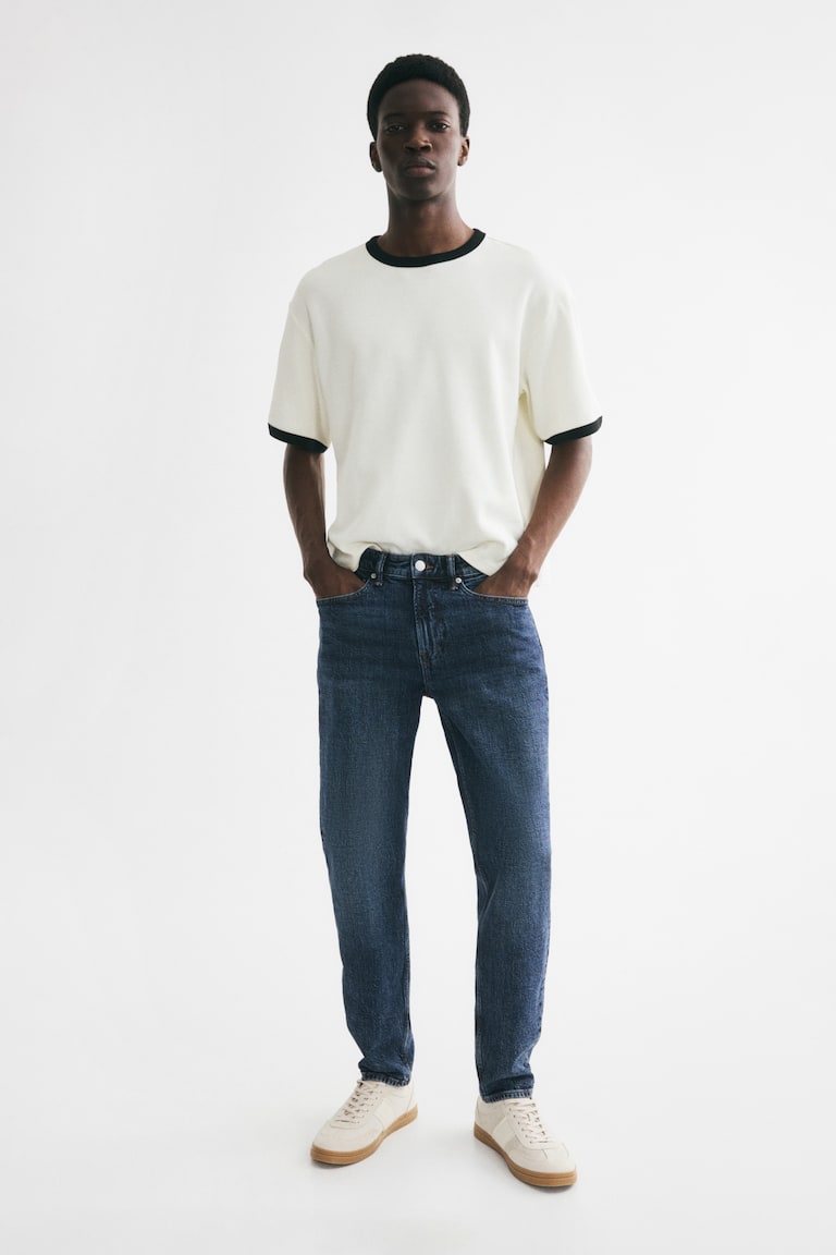 Tapered Jeans