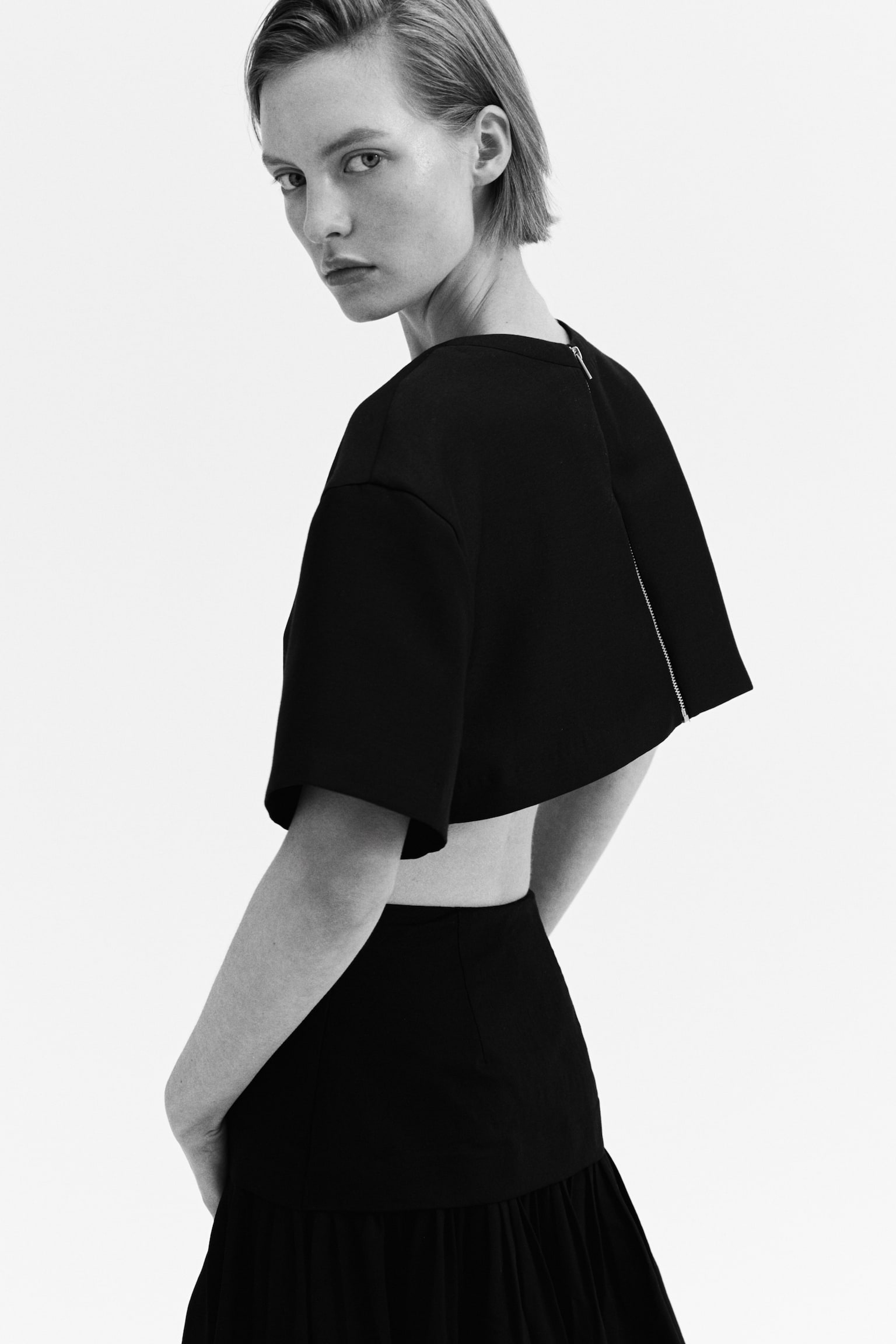 Cropped top - Black/White - 5