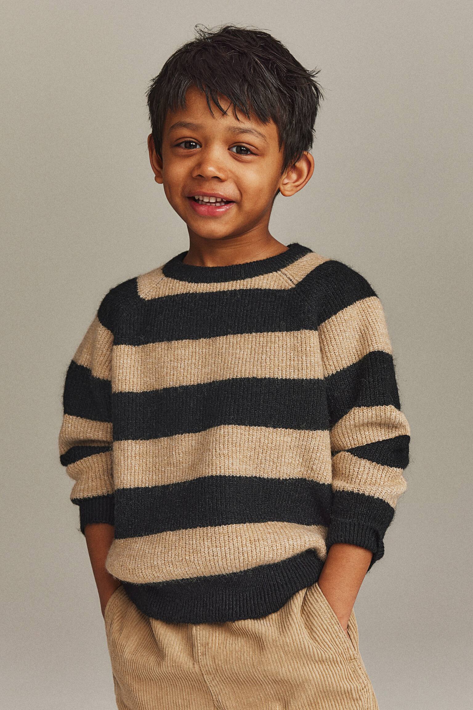 Round Neck Sweater - Black/Beige stripe - 4