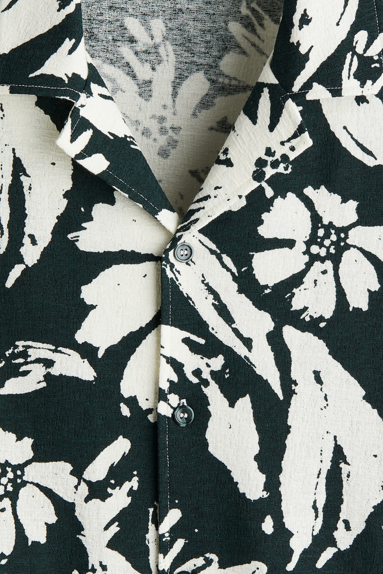 Camisa resort Regular Fit en tejido jacquard - Verde oscuro/Floreado/Blanco/Floreado - 5