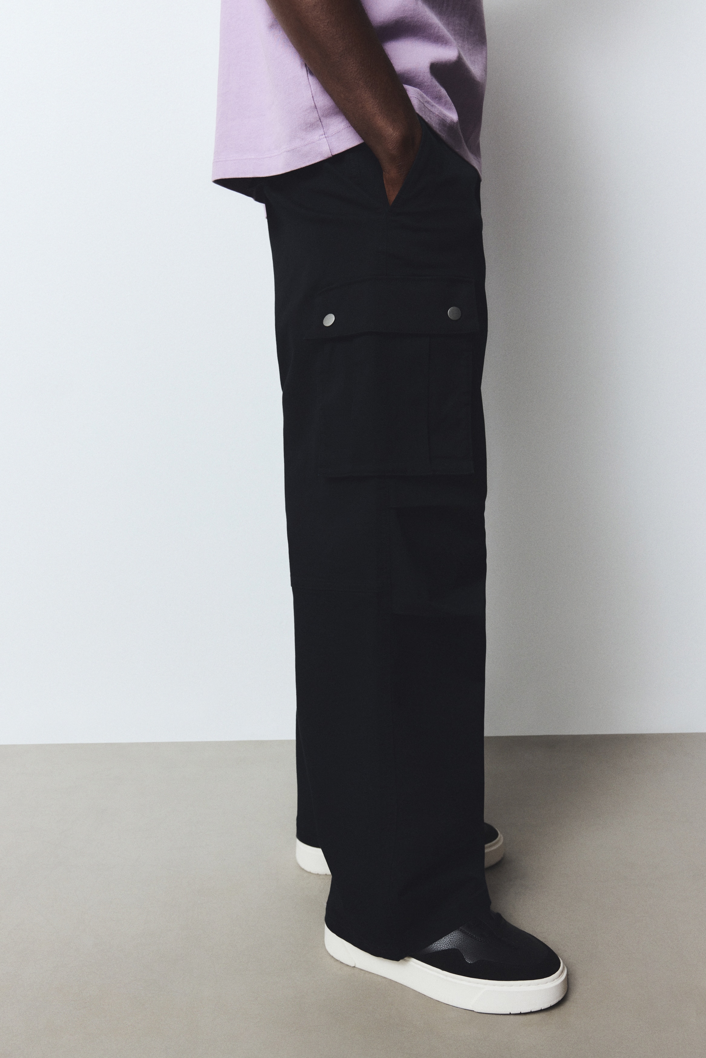 Loose Fit Cargo trousers