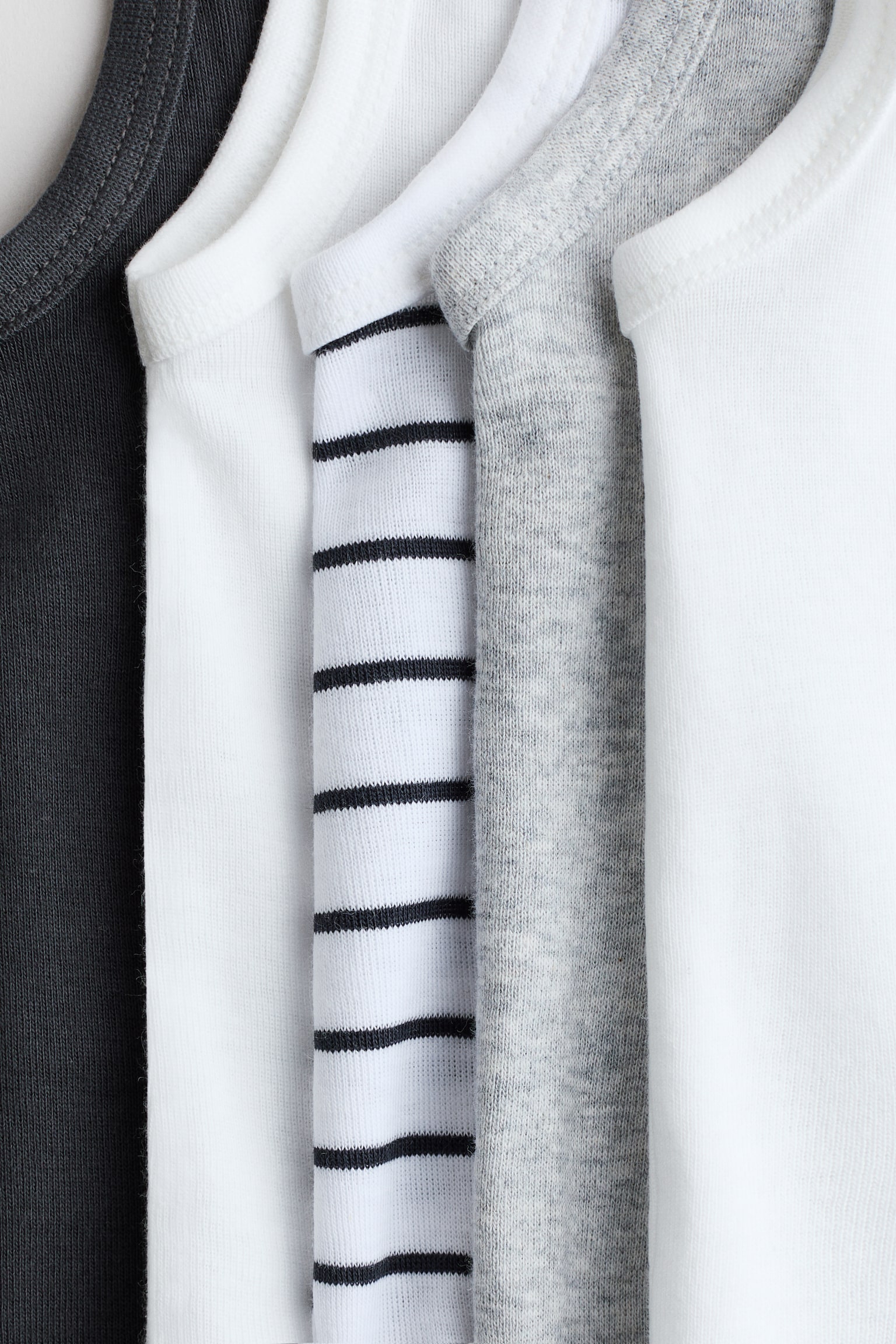 5er-Pack Baumwollbodys - Dunkelgrau/Gestreift/Hellrosa/Hellgraumeliert/Weiss/Hellbeige/Hellgraumeliert/Hellgrün/Pfirsich/Schwarz/Grau/Weiss/Dunkelblau/Weiss/Helllila/Hellgrün - 2