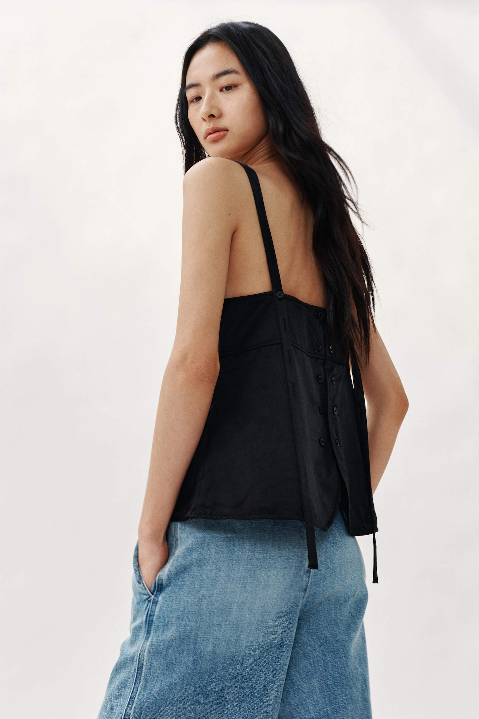 Button-back strappy top - Black/Dark brown - 5