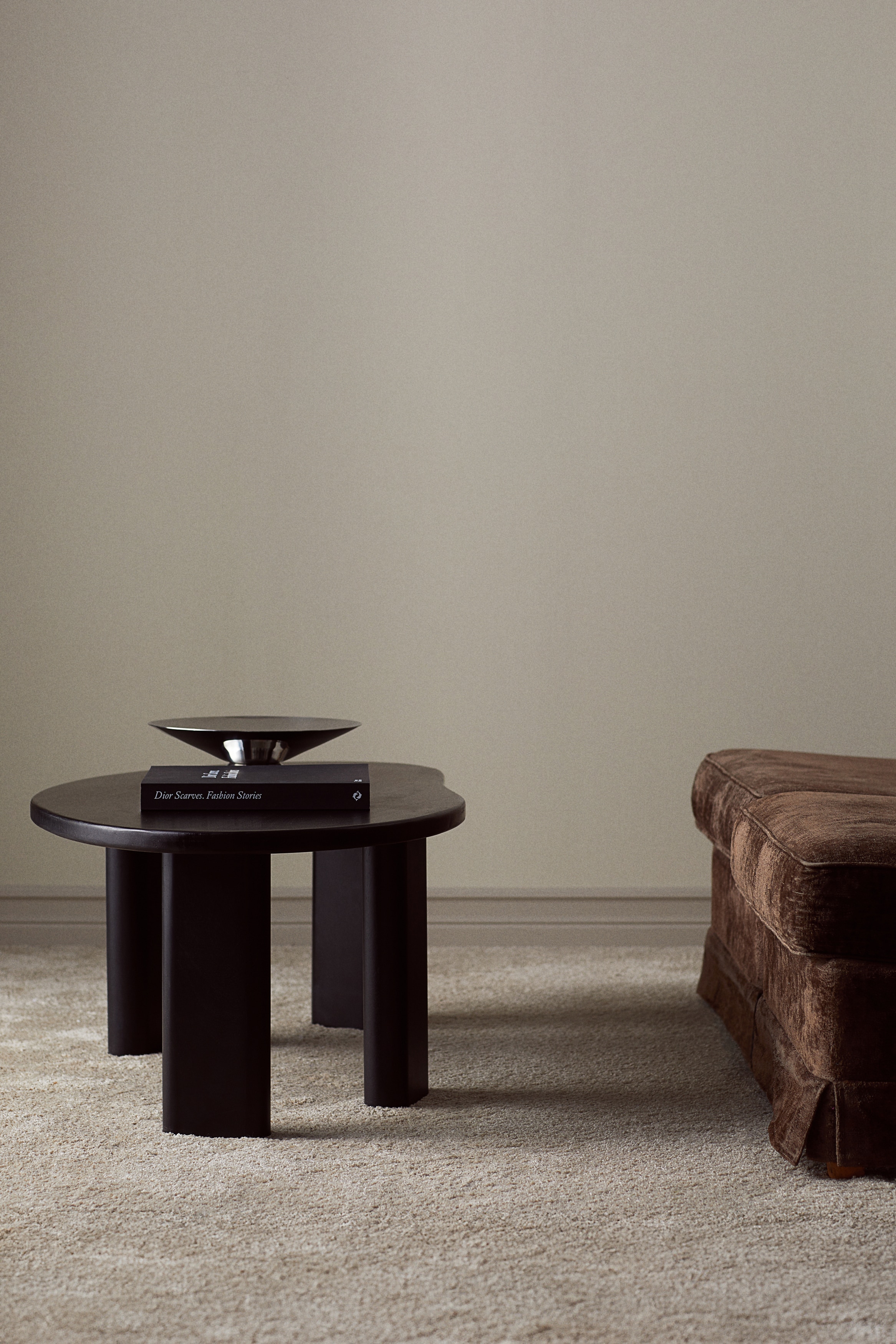Mango Wood Coffee Table - Black/Beige
