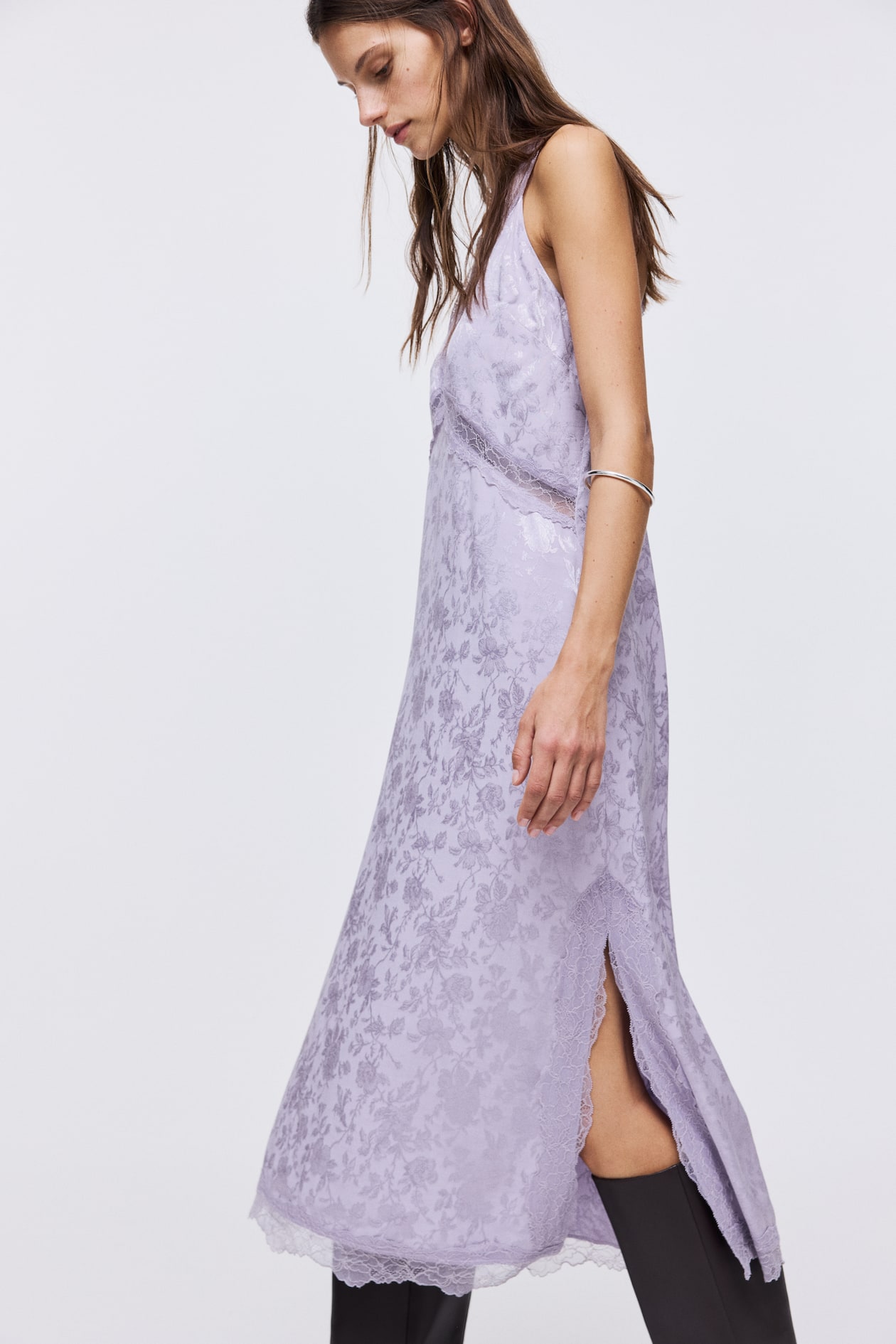 Jacquard-Weave Dress with Lace Insets - image 3