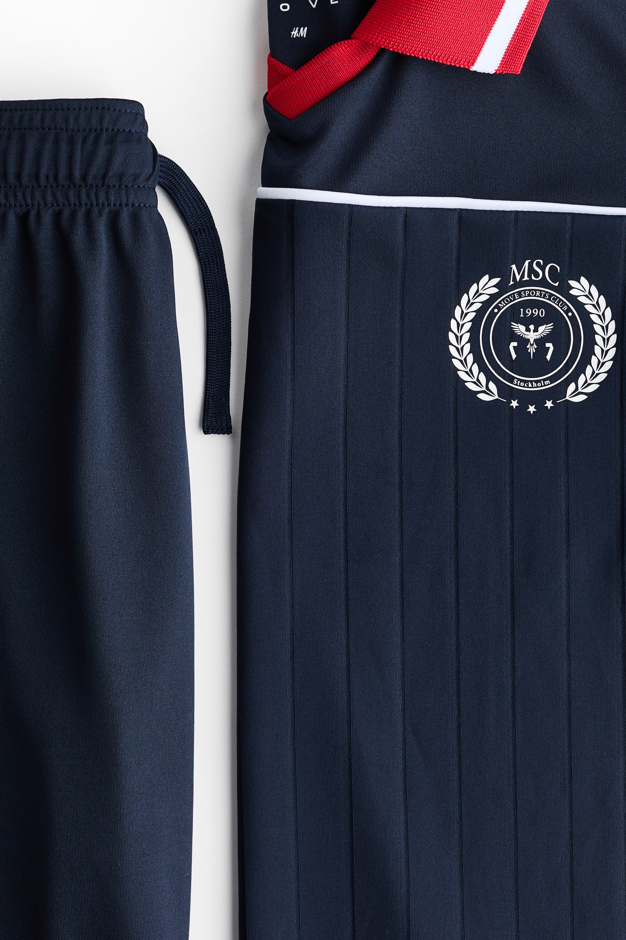 2-Piece Soccer Set with DryMove™