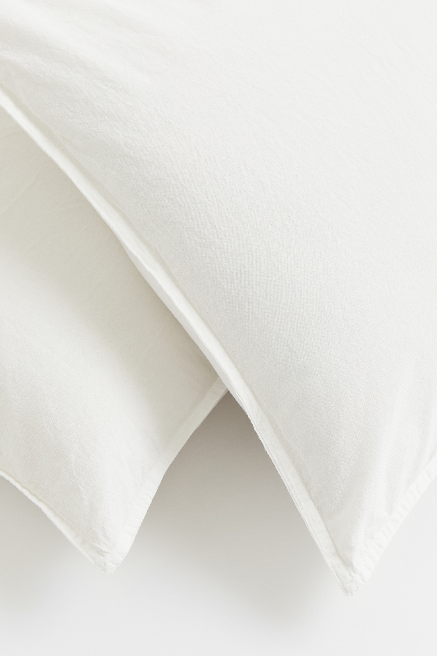 2-pack cotton pillowcases - White - 2