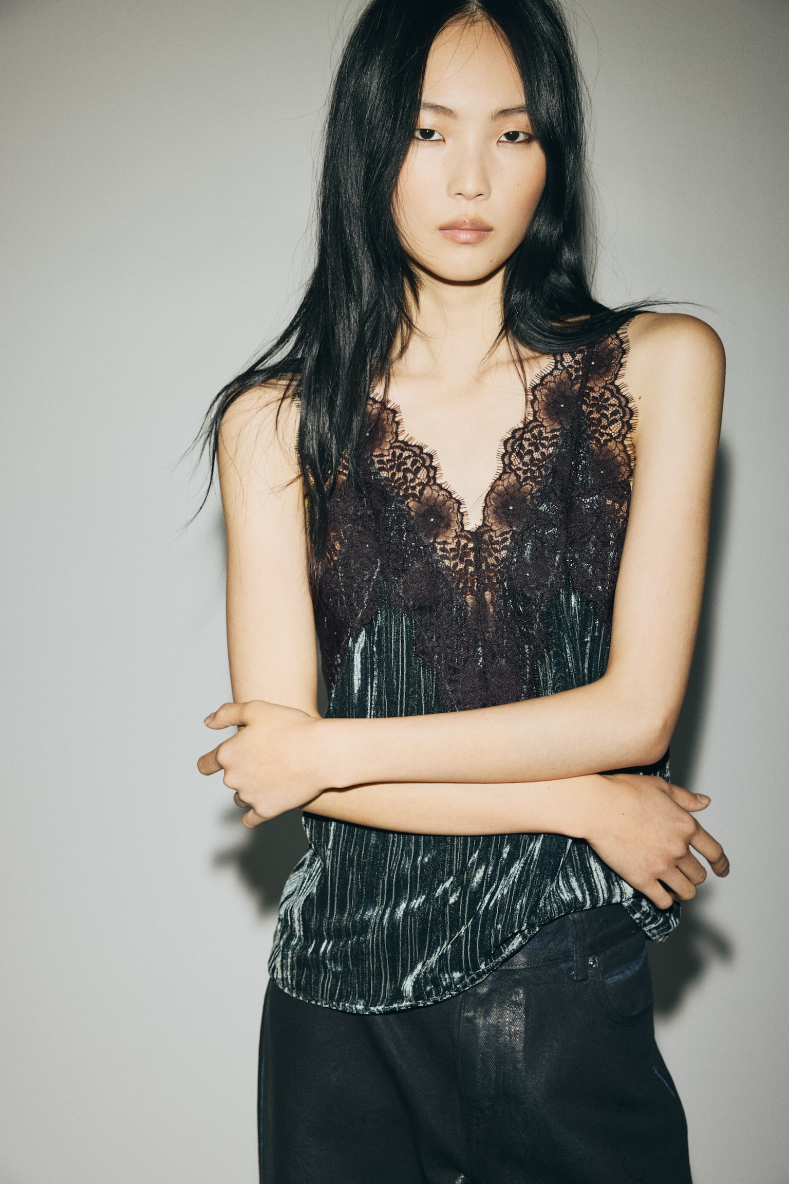 Bársonyfelső csipkeszegővel - Sötétzöld - 4