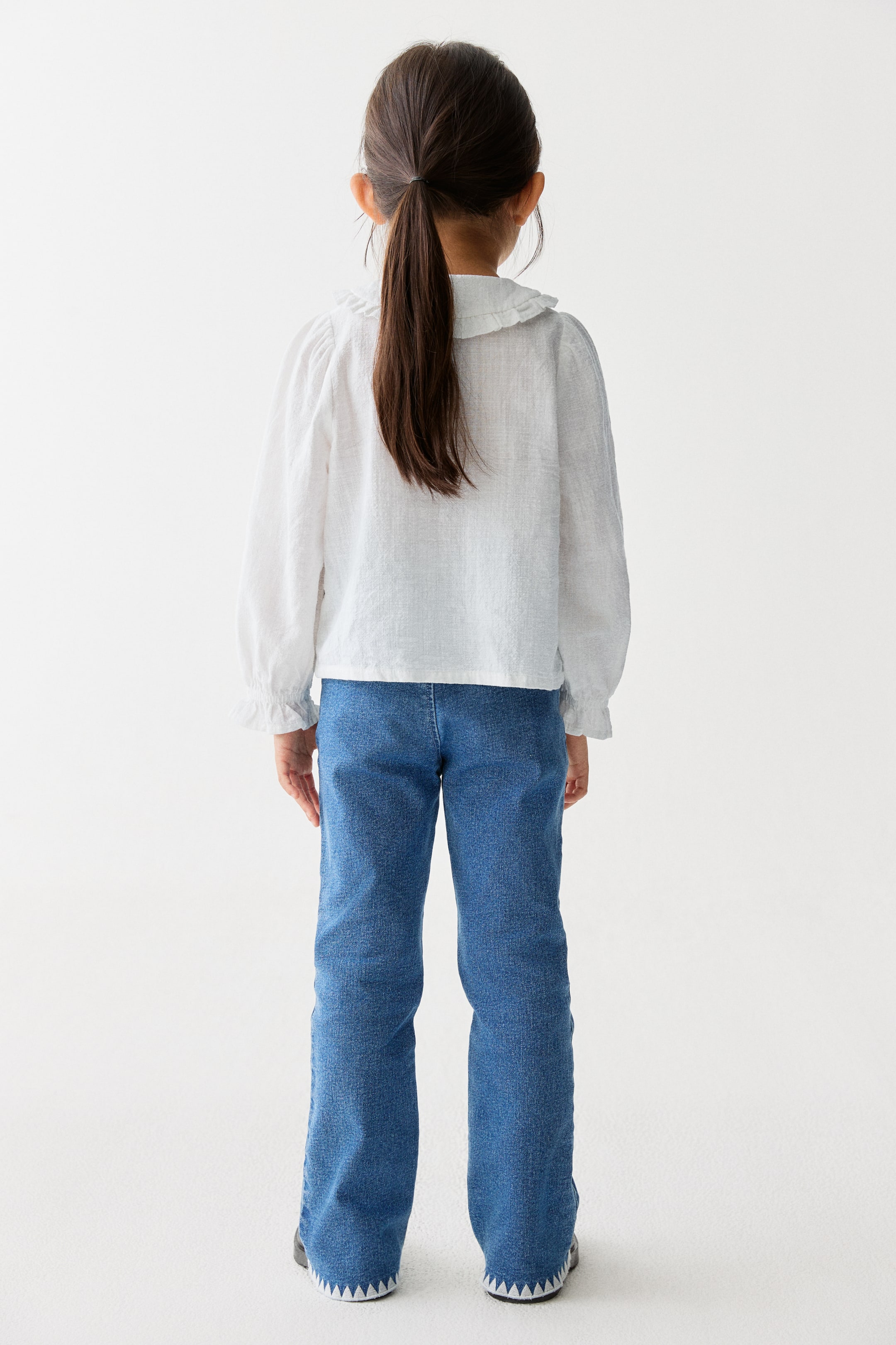 Xem ảnh lớn hơn: Áo kiểu bằng muslin có cổ - Màu trắng - Kids | H&M VN 3