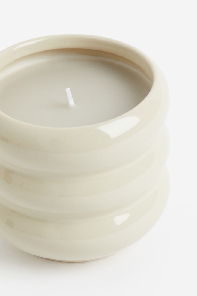 Scented candle in a stoneware holder - Light beige/Summer Rain/Green/Yuzu Blossom/Yellow/Sichuan Fig/Black/Calming Bergamot/dc - 3