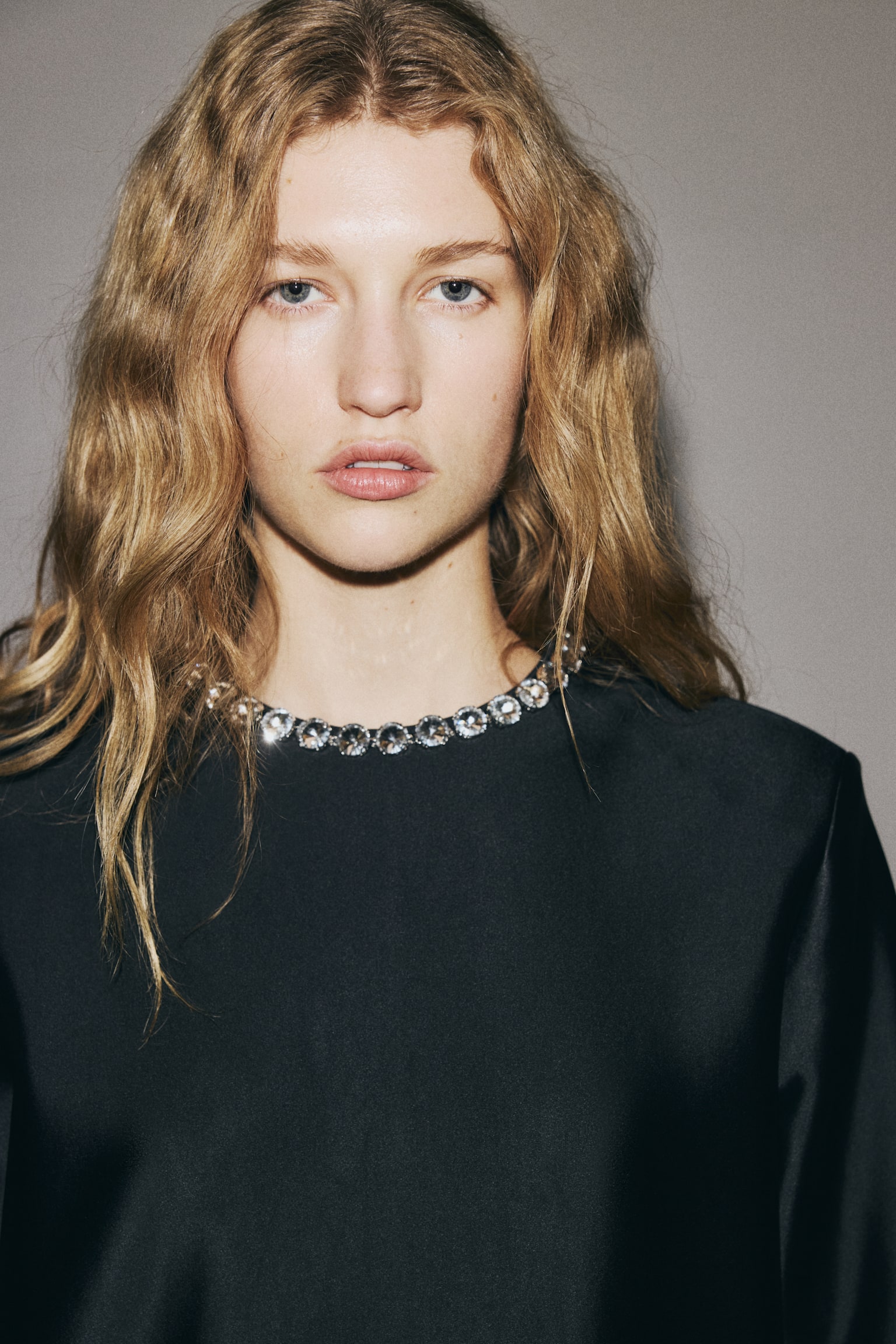 Embellished mini dress - Čierna - 3