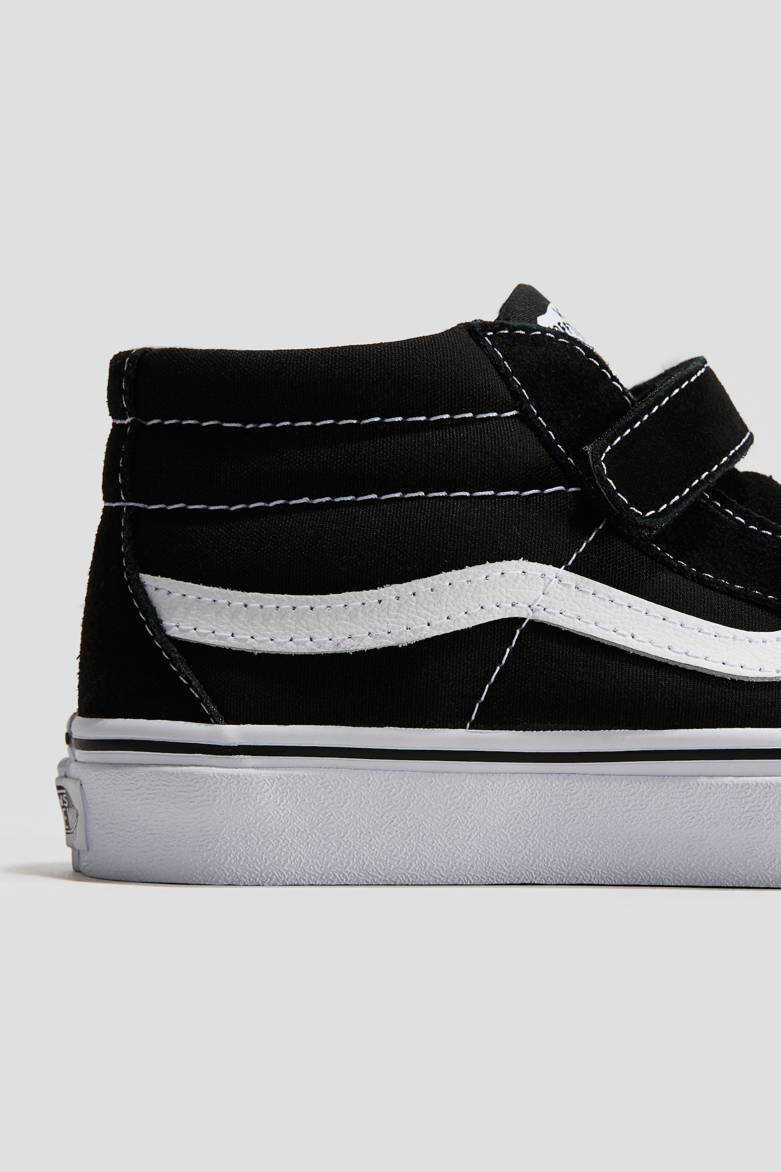 Jn Sk8-mid Reissue V - Black/true White - 4