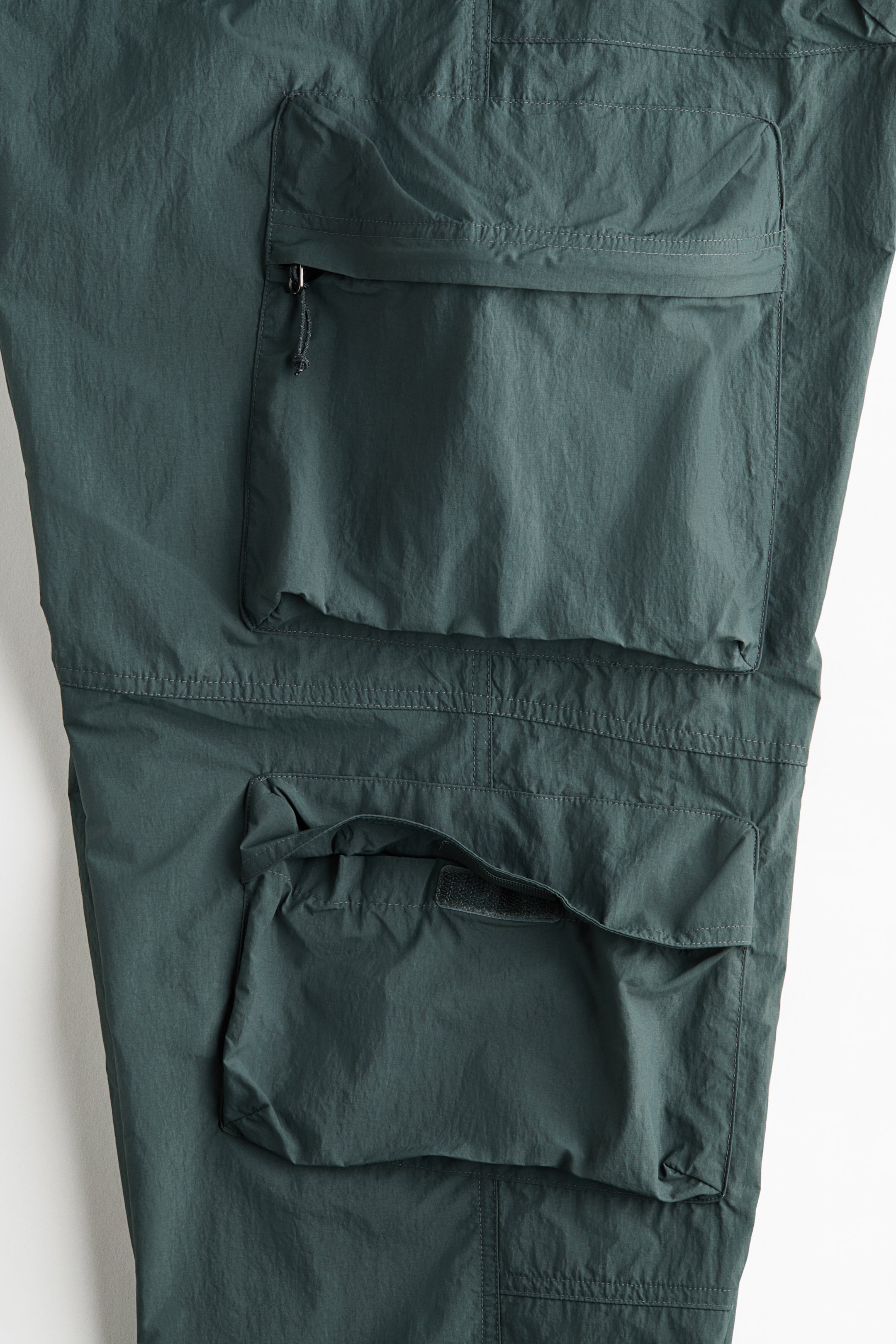 Мужские брюки H&M Loose-Fit Water-Repellent Cargo Pants — фото 3