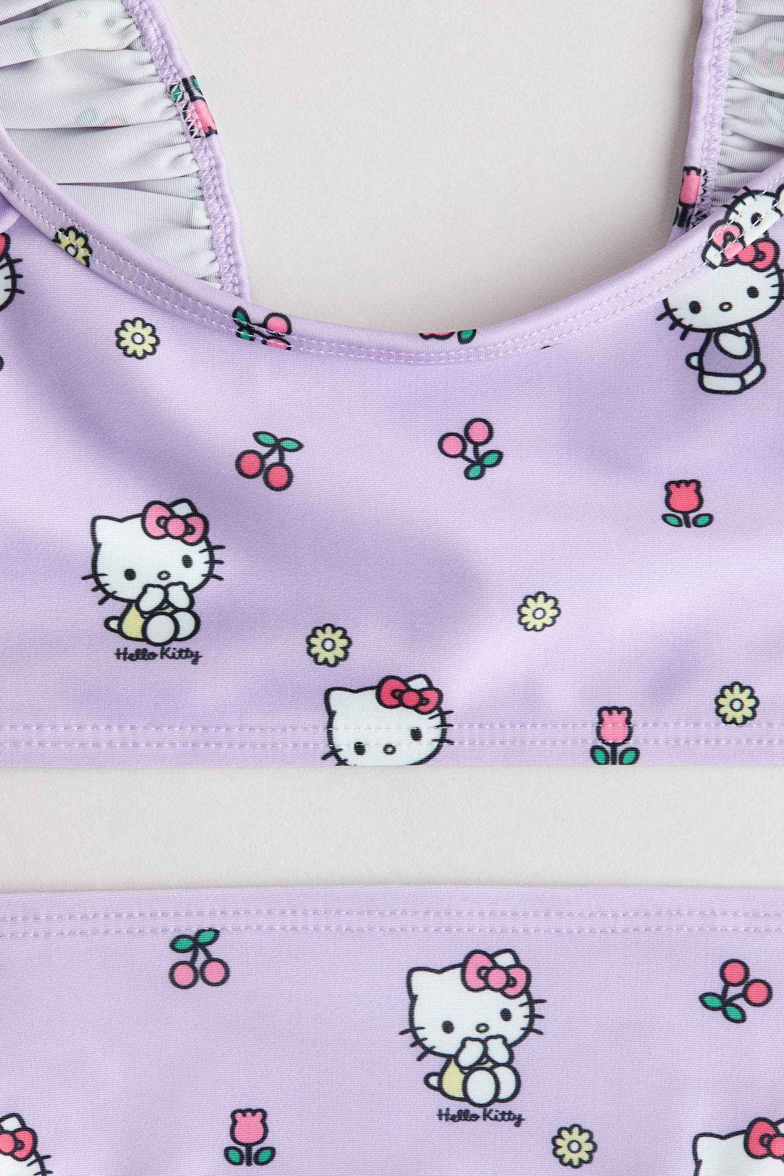 Volantbikini mit Print - Helllila/Hello Kitty - 2