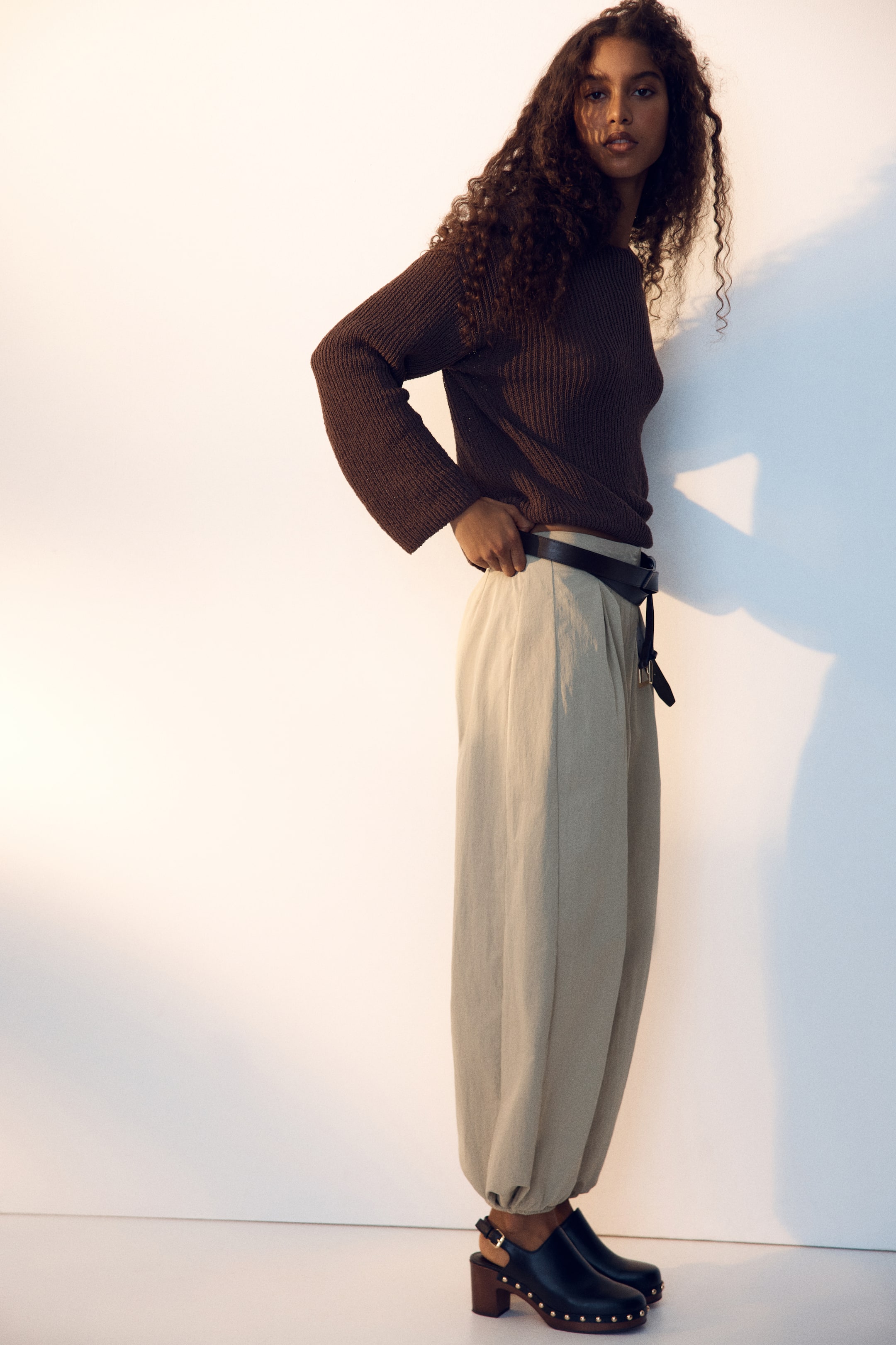 Balloon-Leg Nylon Pants