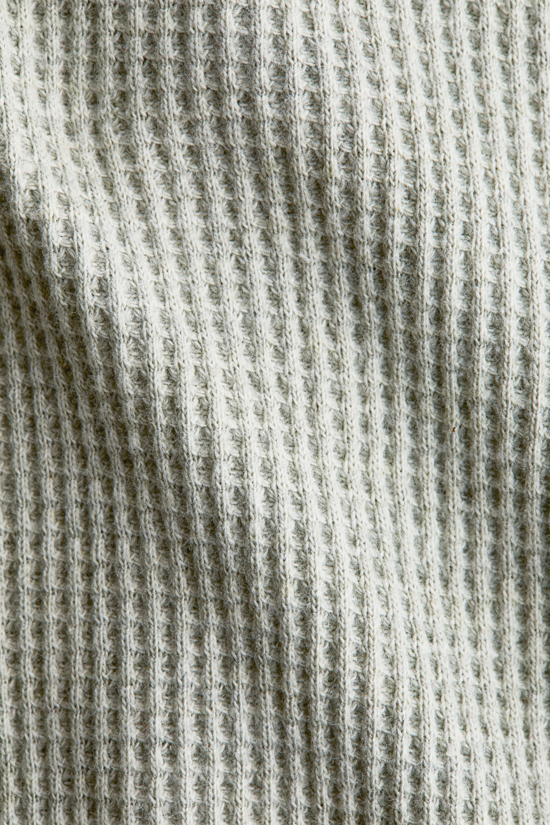 Büyük resmi görüntüle: 2 Parçalı Petek Dokulu ve Pamuklu Set - Açık tozlu yeşil - ÇOCUK | H&M TR 2