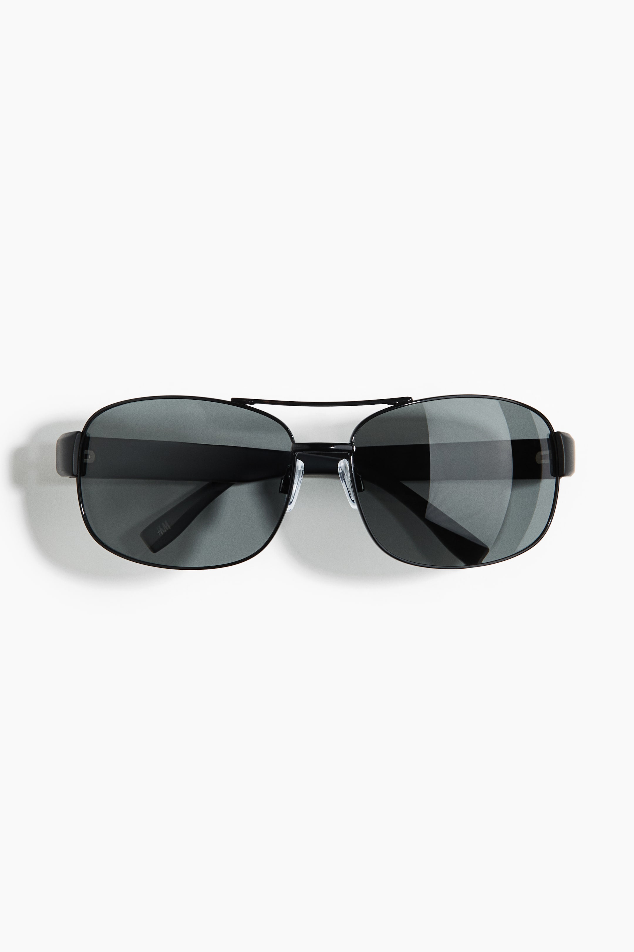 View larger image: Sunglasses - Black - Men | H&M IN 1