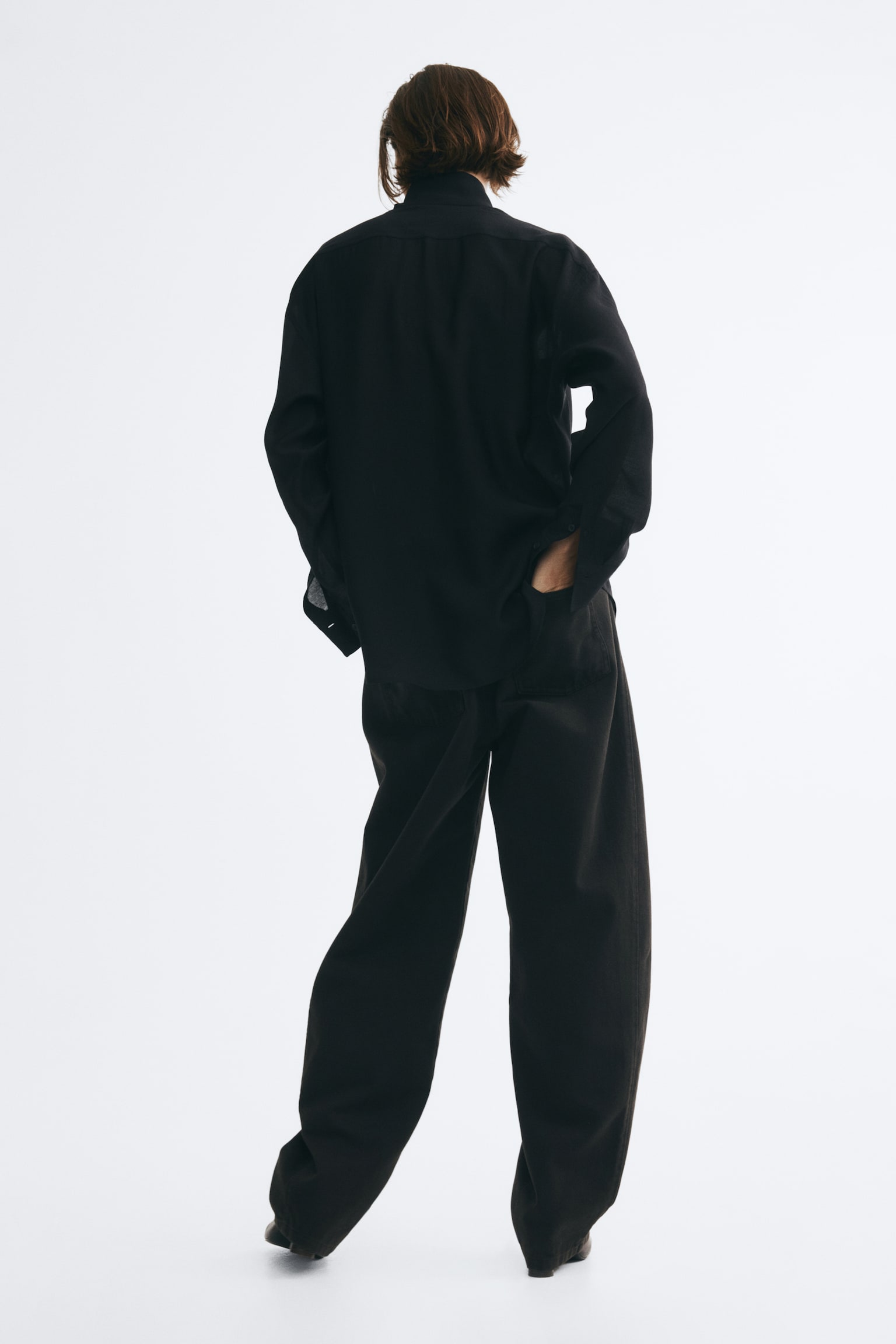Женская рубашка H&M Oversized Shirt with Stand-Up Collar, цвет: Чёрный — фото 4