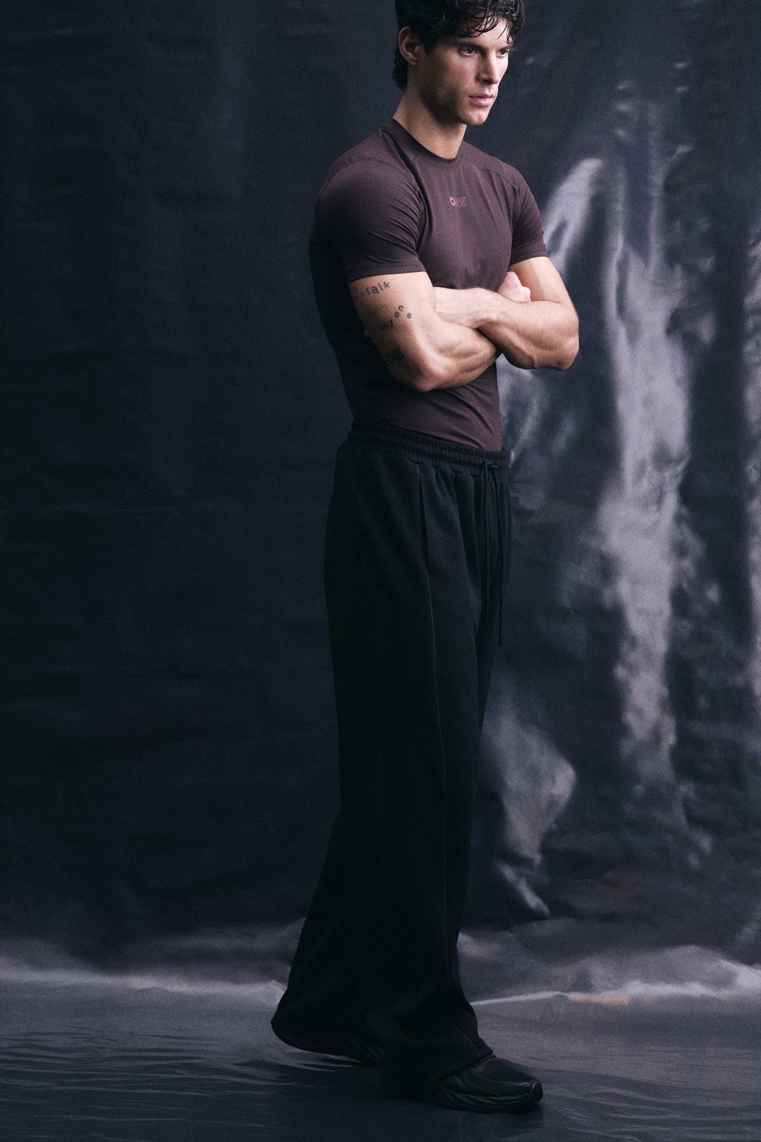 Joggers de deporte Loose Fit - Negro/Gris claro jaspeado/Burdeos/Negro/Marrón - 1