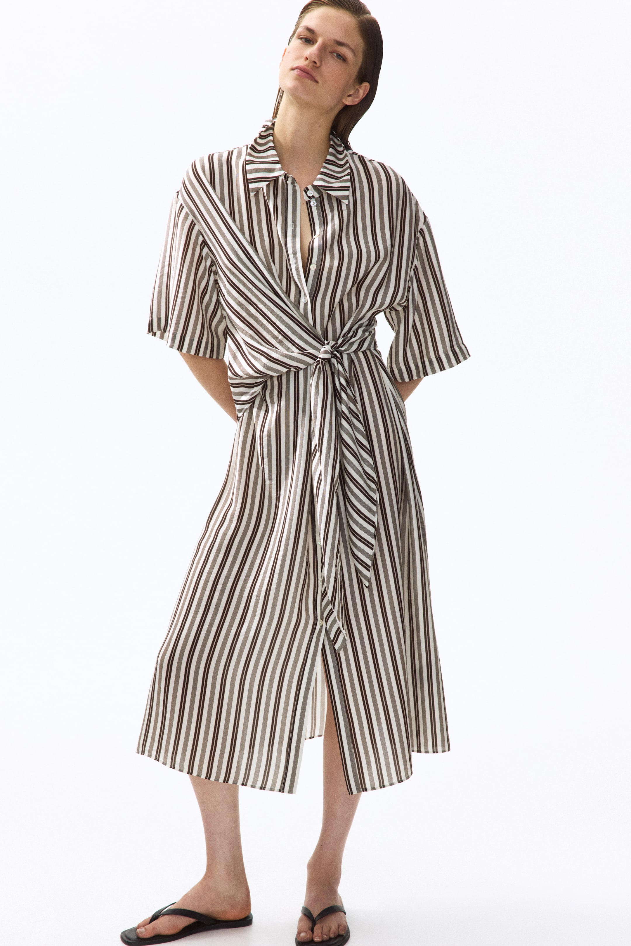 Robe chemisier avec détail à nouer