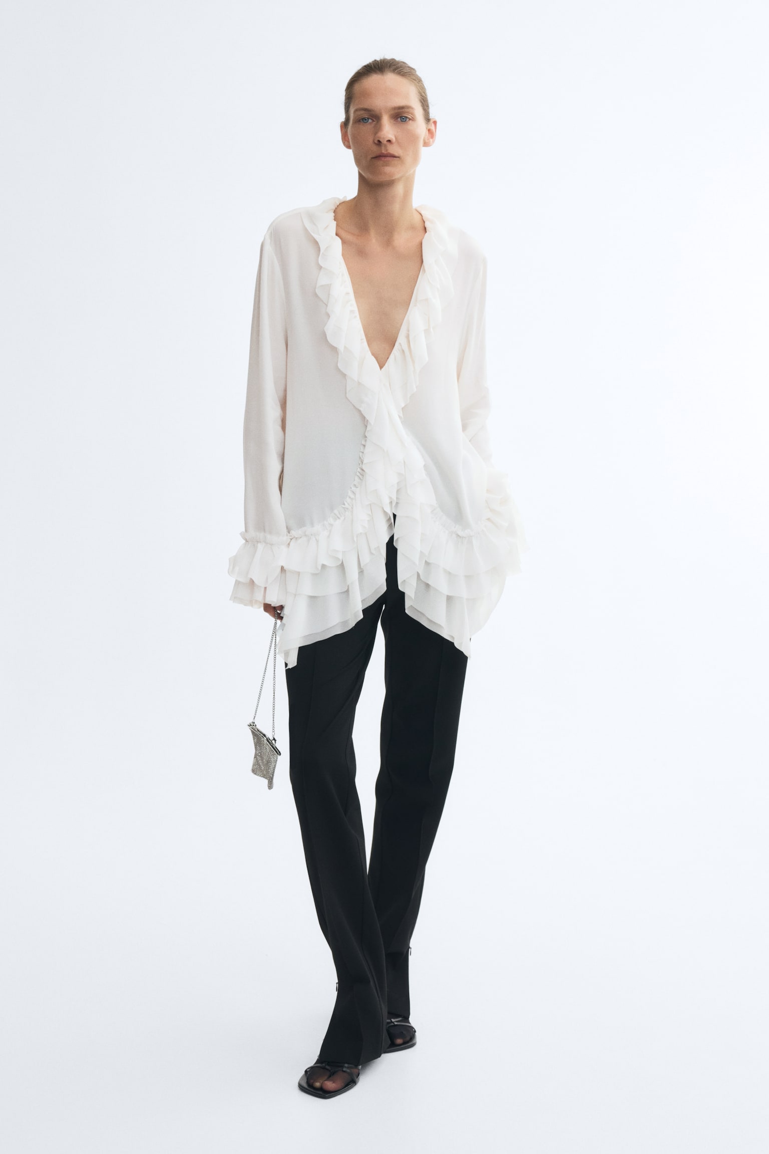 Женская блузка H&M Ruffle-Trimmed Blouse, цвет: Кремовый — фото 4