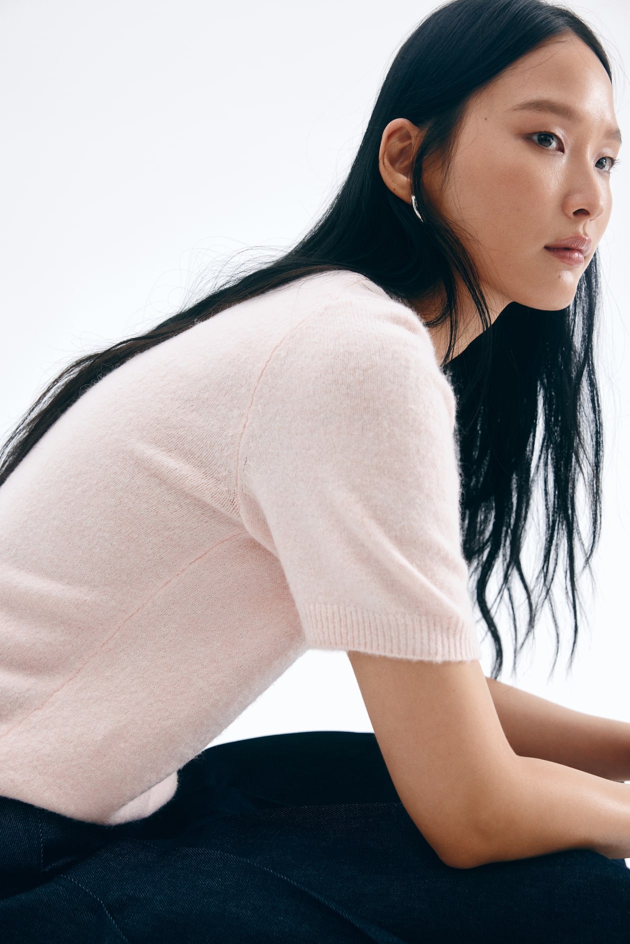 Fine-knit Sweater - image 4