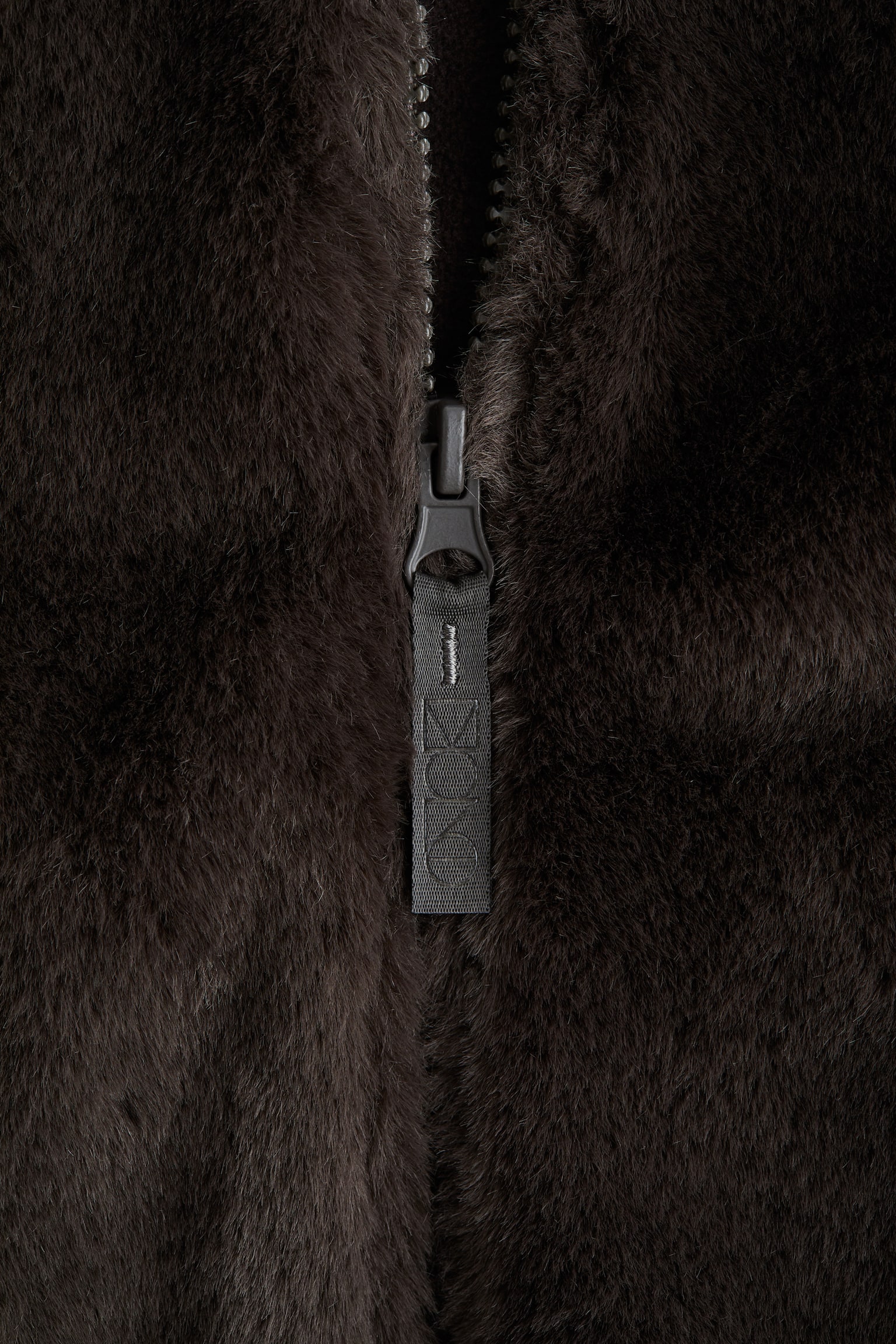 Jachetă de pluș cu fermoar și glugă - Maro-cald/Alb-fildeșiu - 3