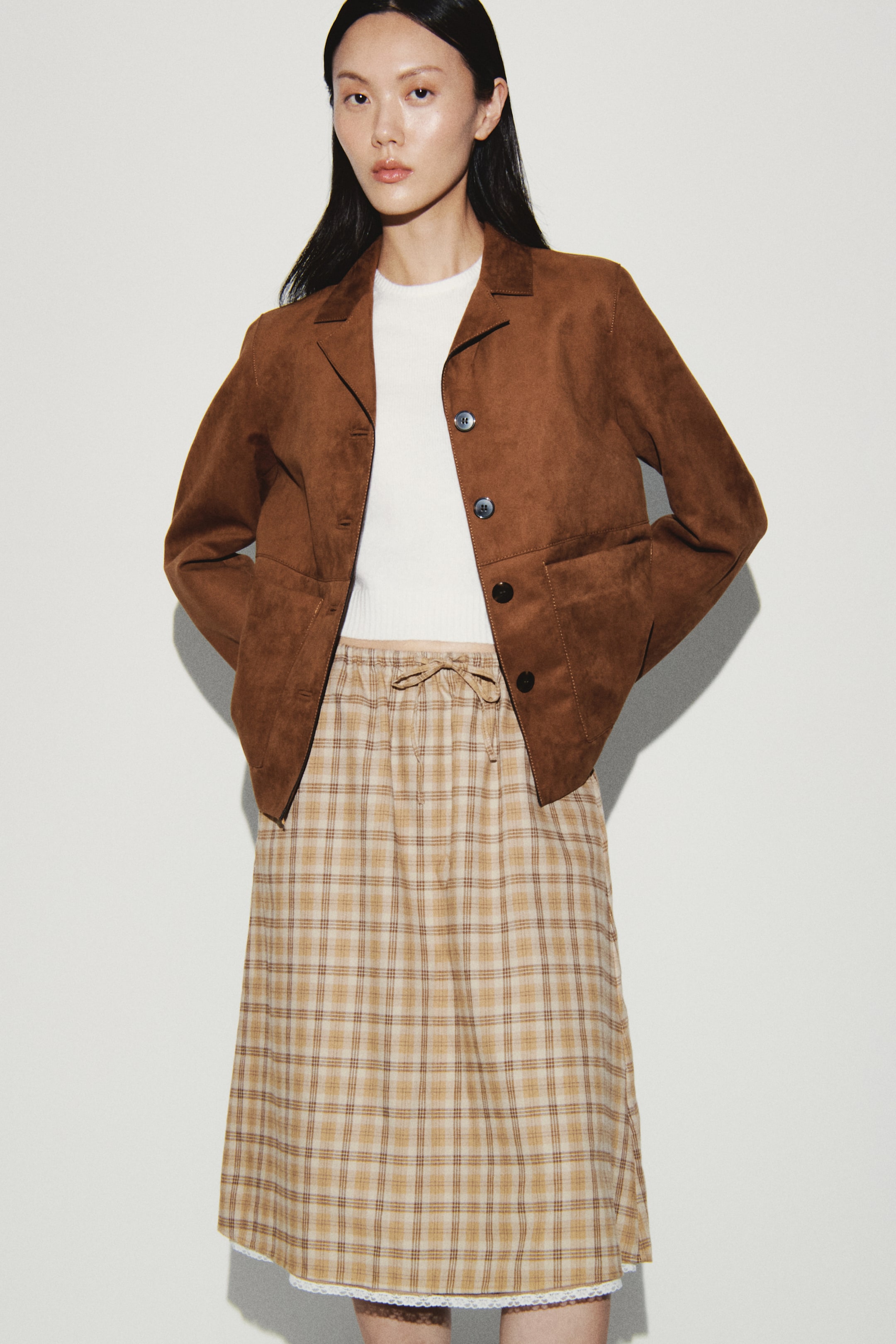 이미지 확대 보기: 드로스트링 스커트 - 다크 베이지/체크 - 여성 | H&M KR 1