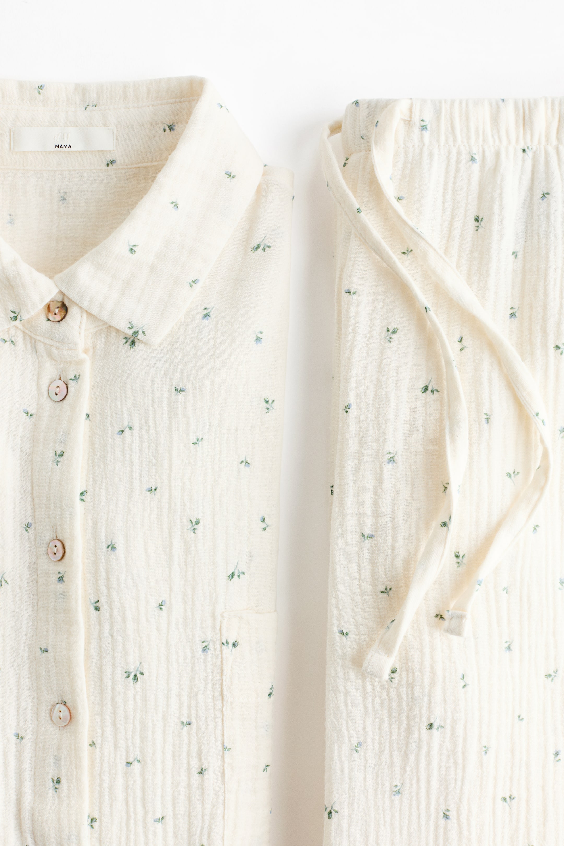 View larger image: MAMA Cotton muslin pyjamas - Cream/Floral - Ladies | H&M IN 6