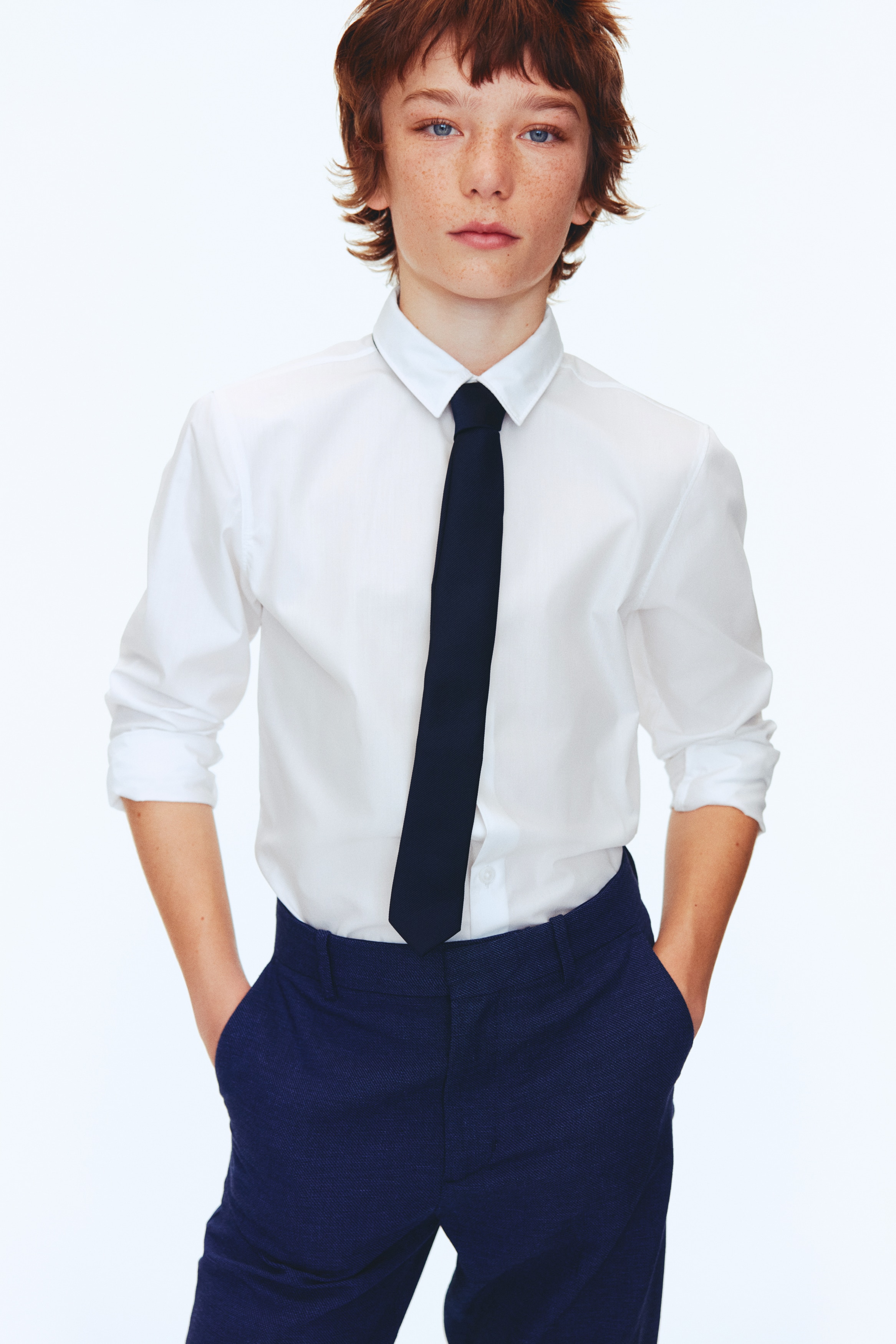 易熨燙襯衫 - 白色/淺藍色