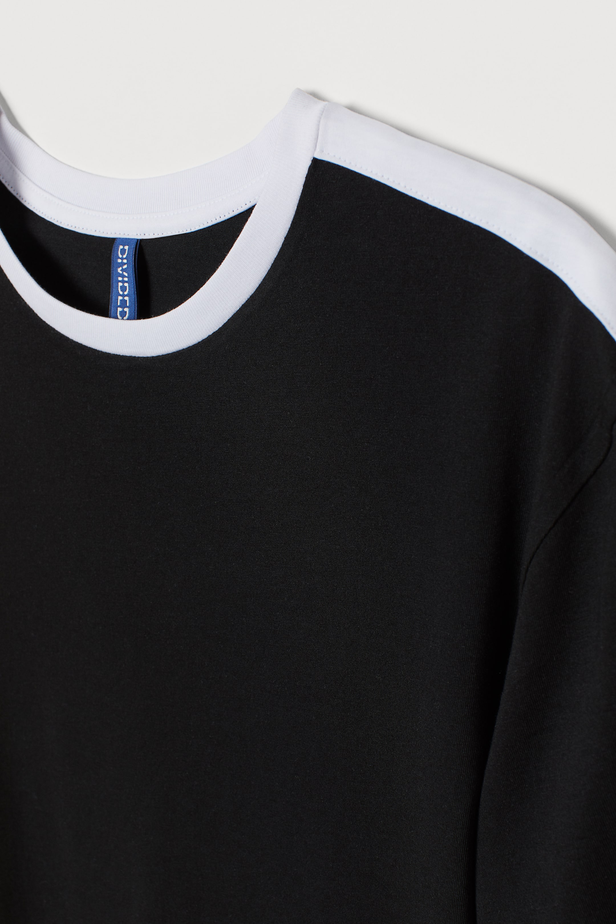 Se større billede: T-shirt med striber - Sort - HERRE | H&M DK 2