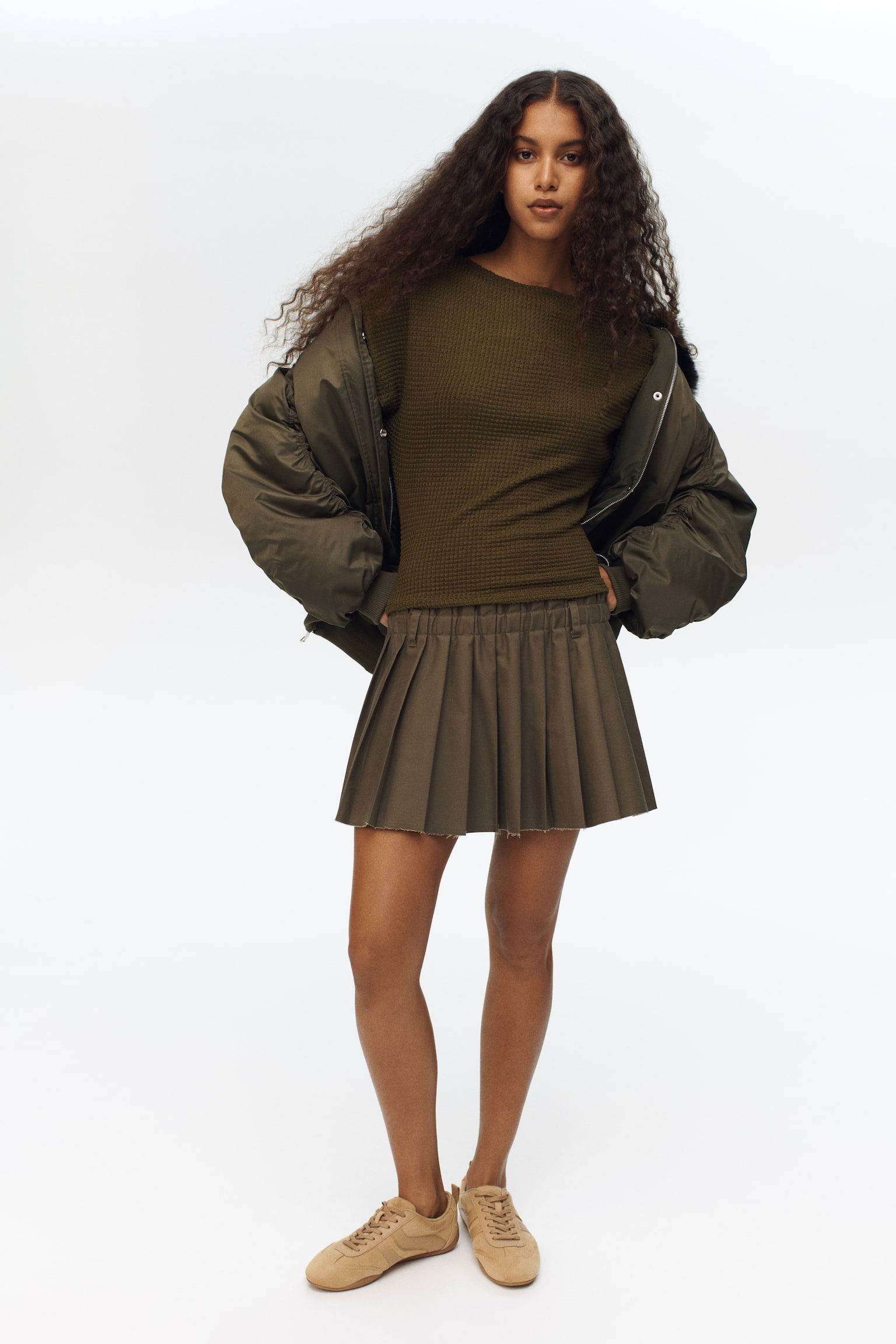 蝙蝠袖平紋上衣 - 深橄欖綠/黑色/白色 - 4