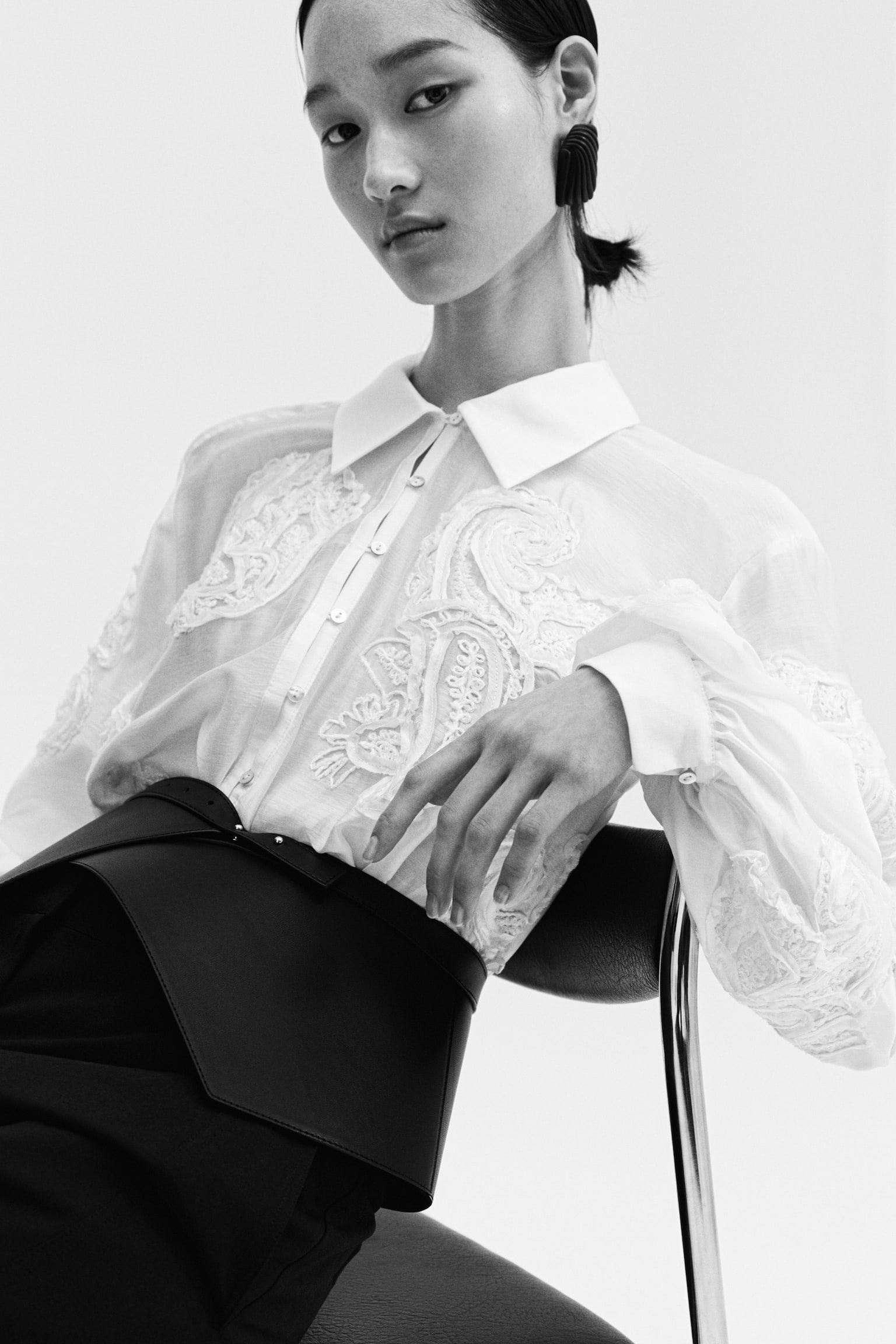 Embroidered blouse - Cream - 3
