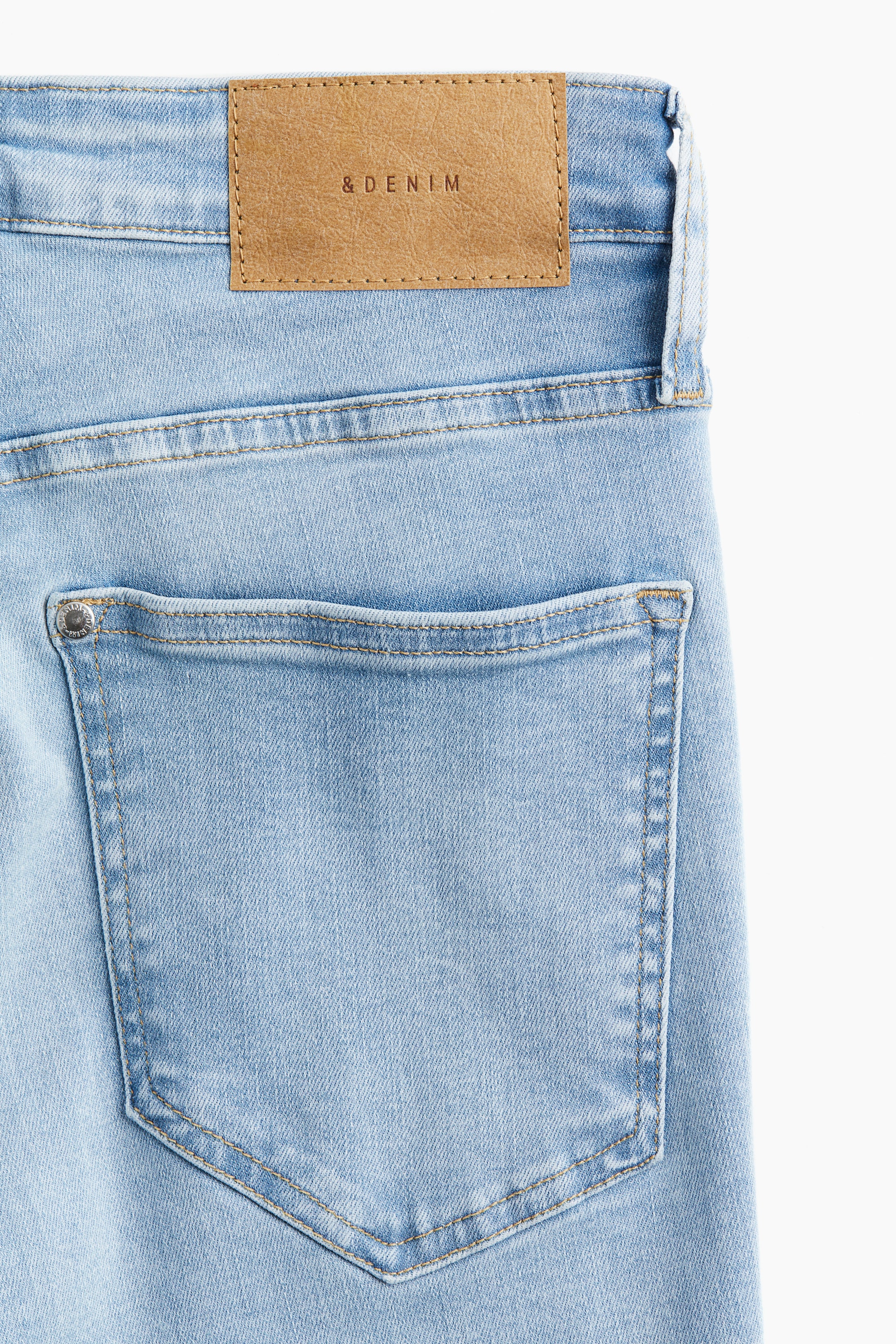 Flared Ultra High Jeans - Light denim blue - Ladies | H&M GB 5