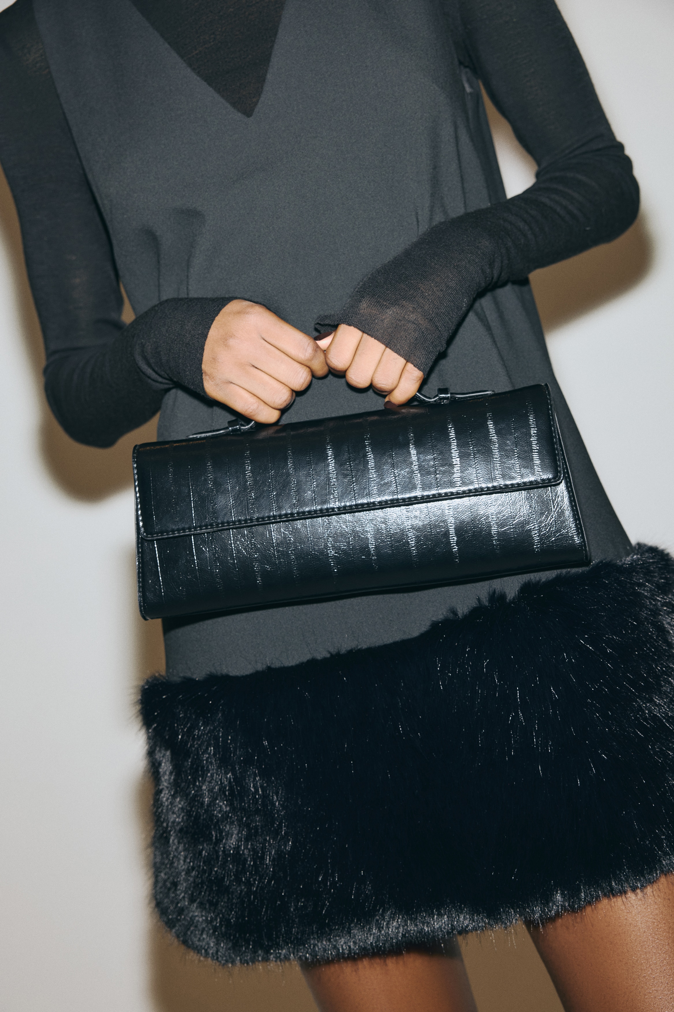 Femme - Robe droite avec encolure en V Noir - Size: M  - H&M