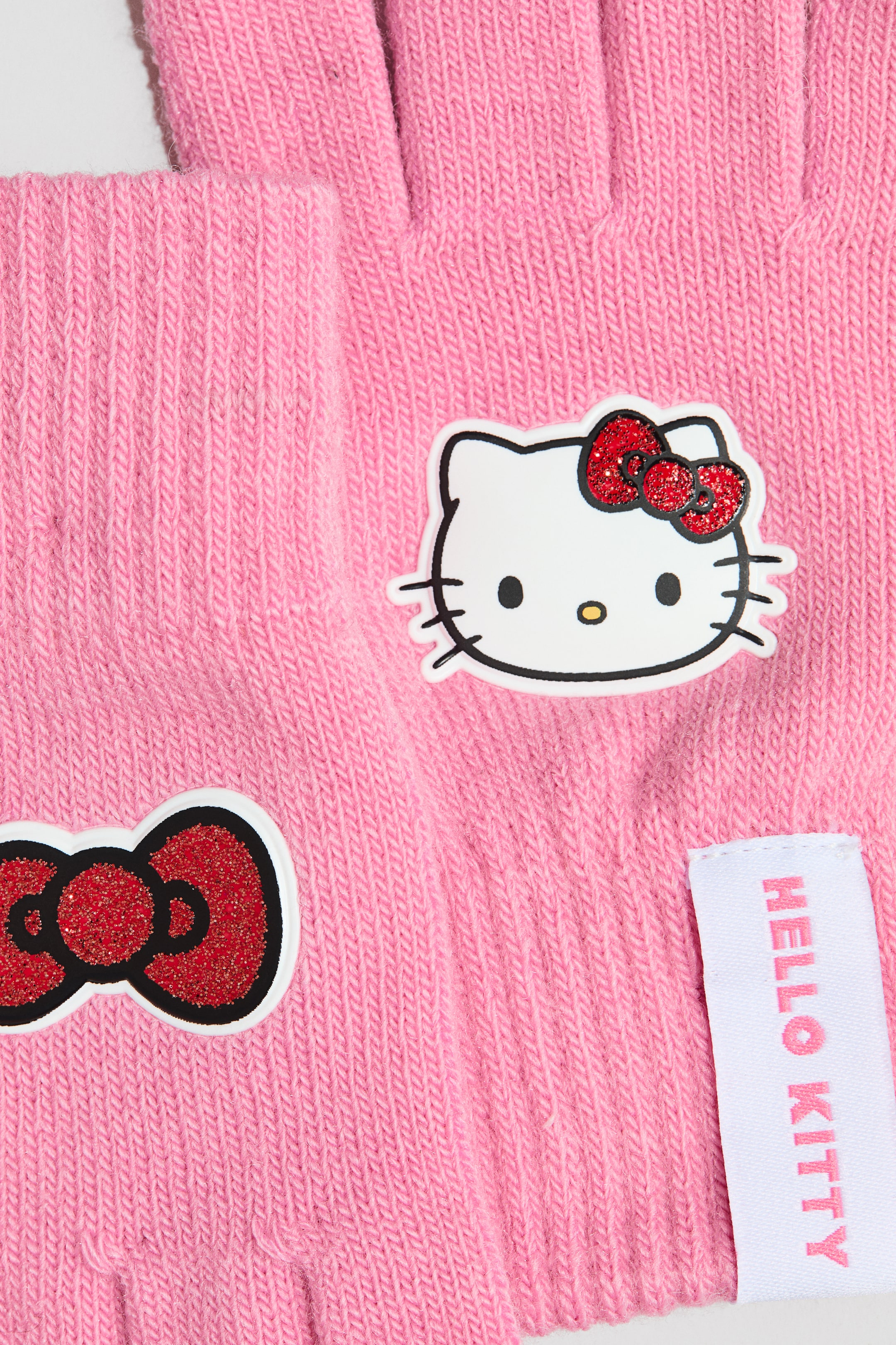 Appliquéd Gloves