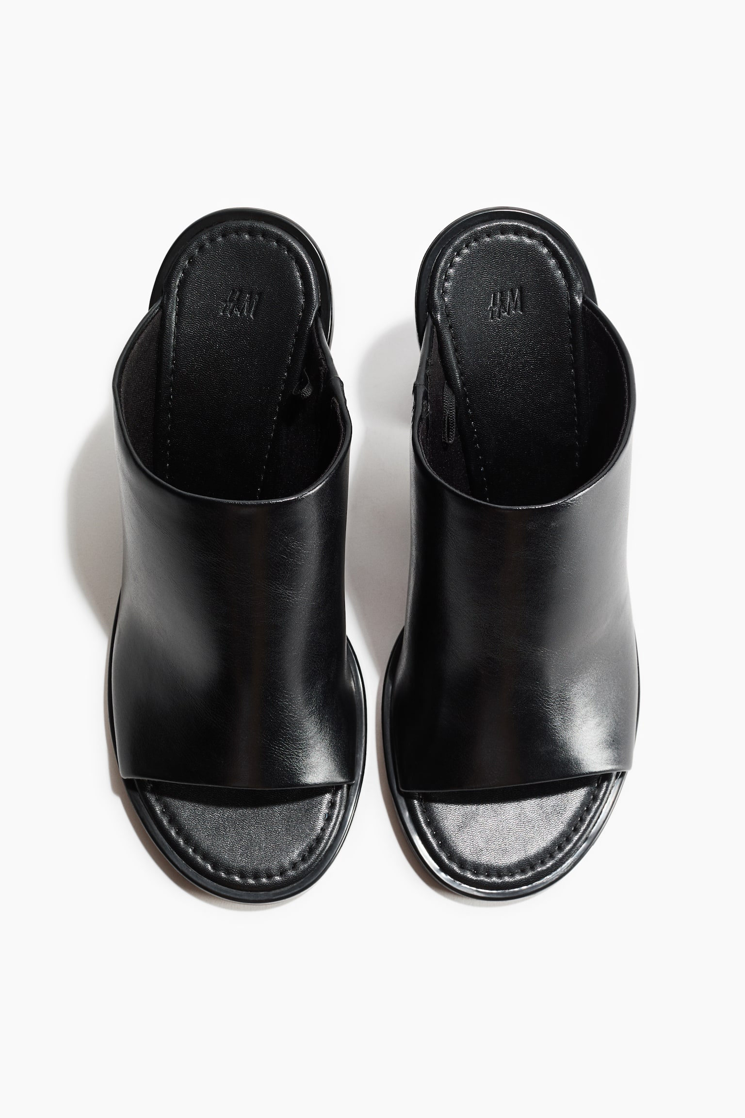Block-heeled sandals - Black - 4