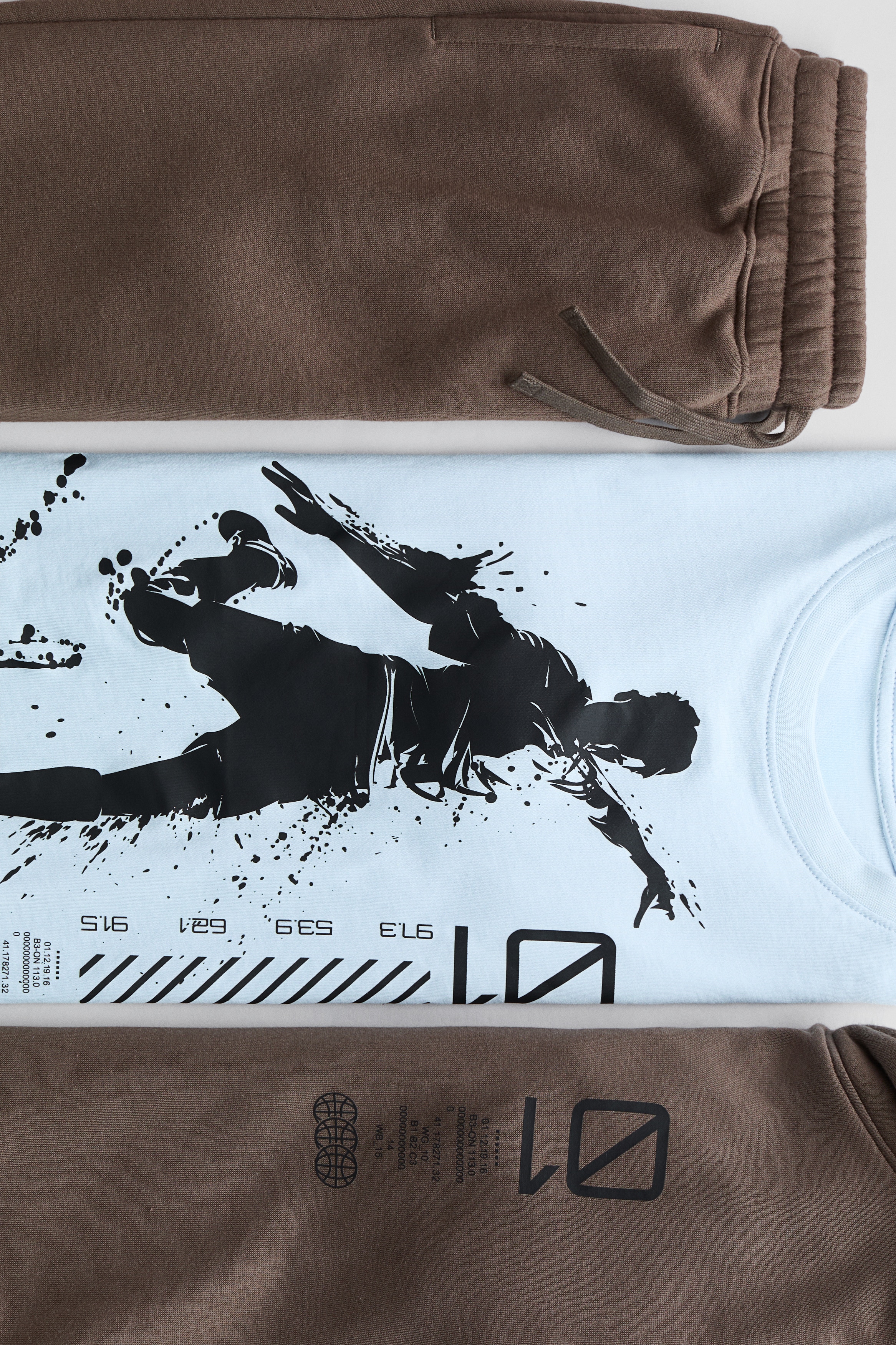 カトゥーン&コミックス | H&M JP